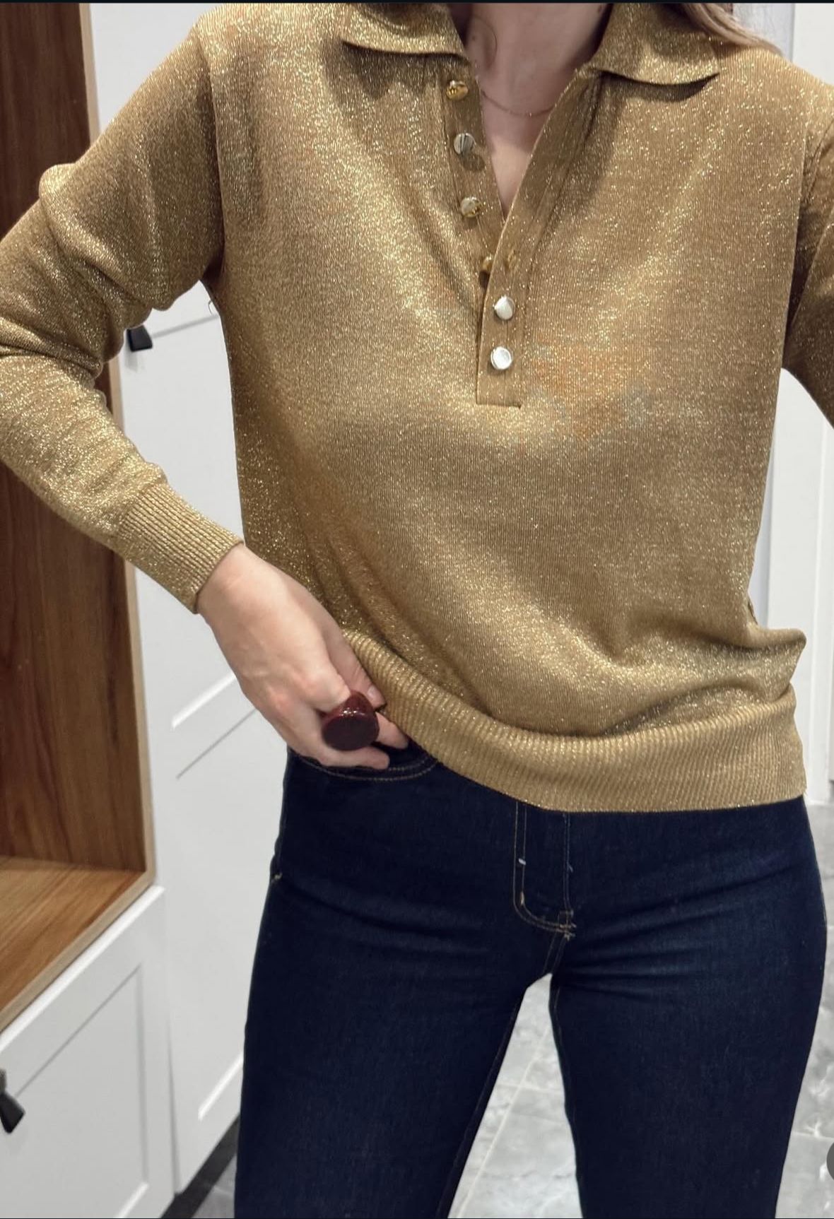 Polo Yaka Düğmeli Simli Uzun Kol Bluz