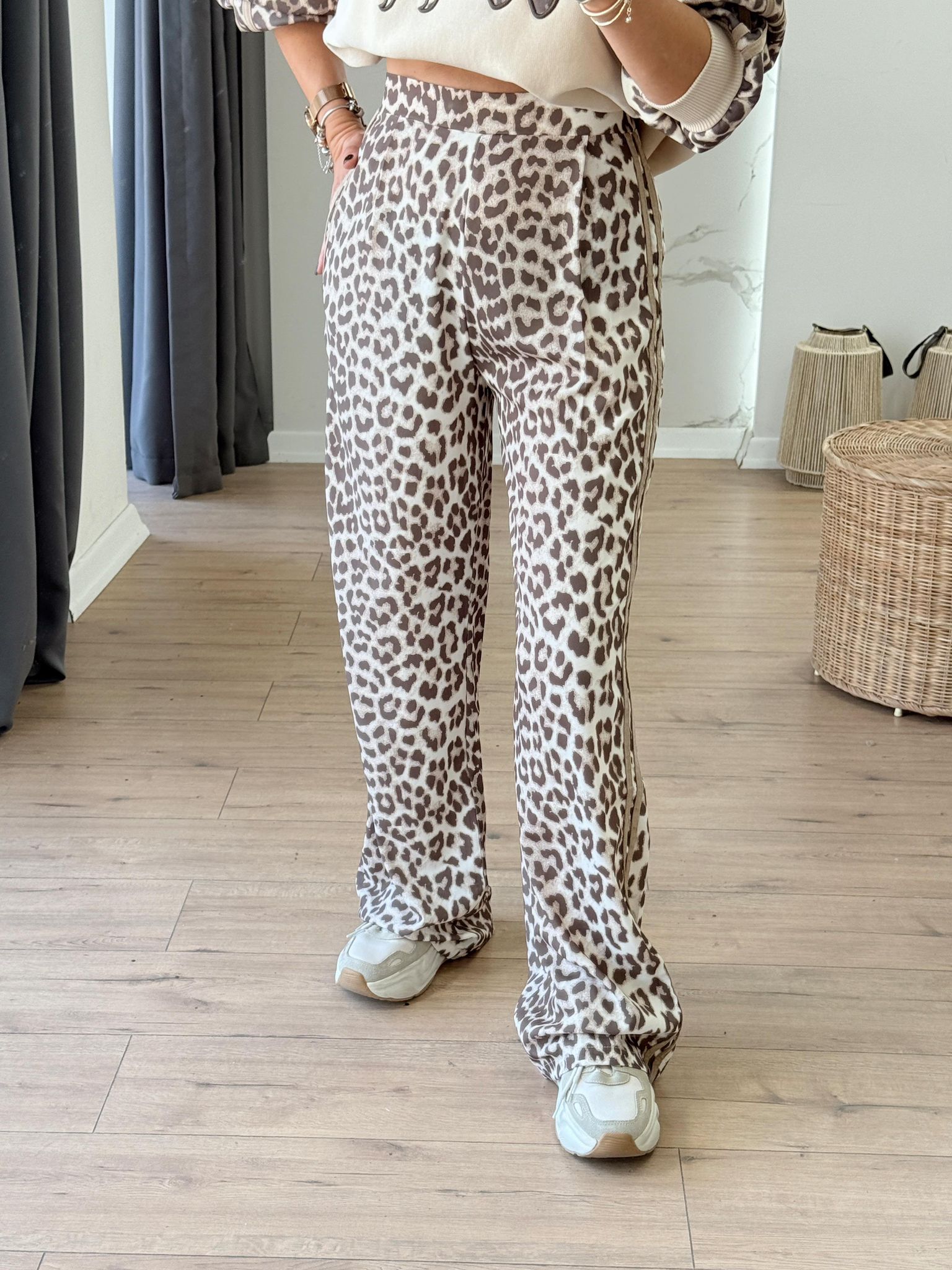 Leopar Şeritli Bol Pantolon