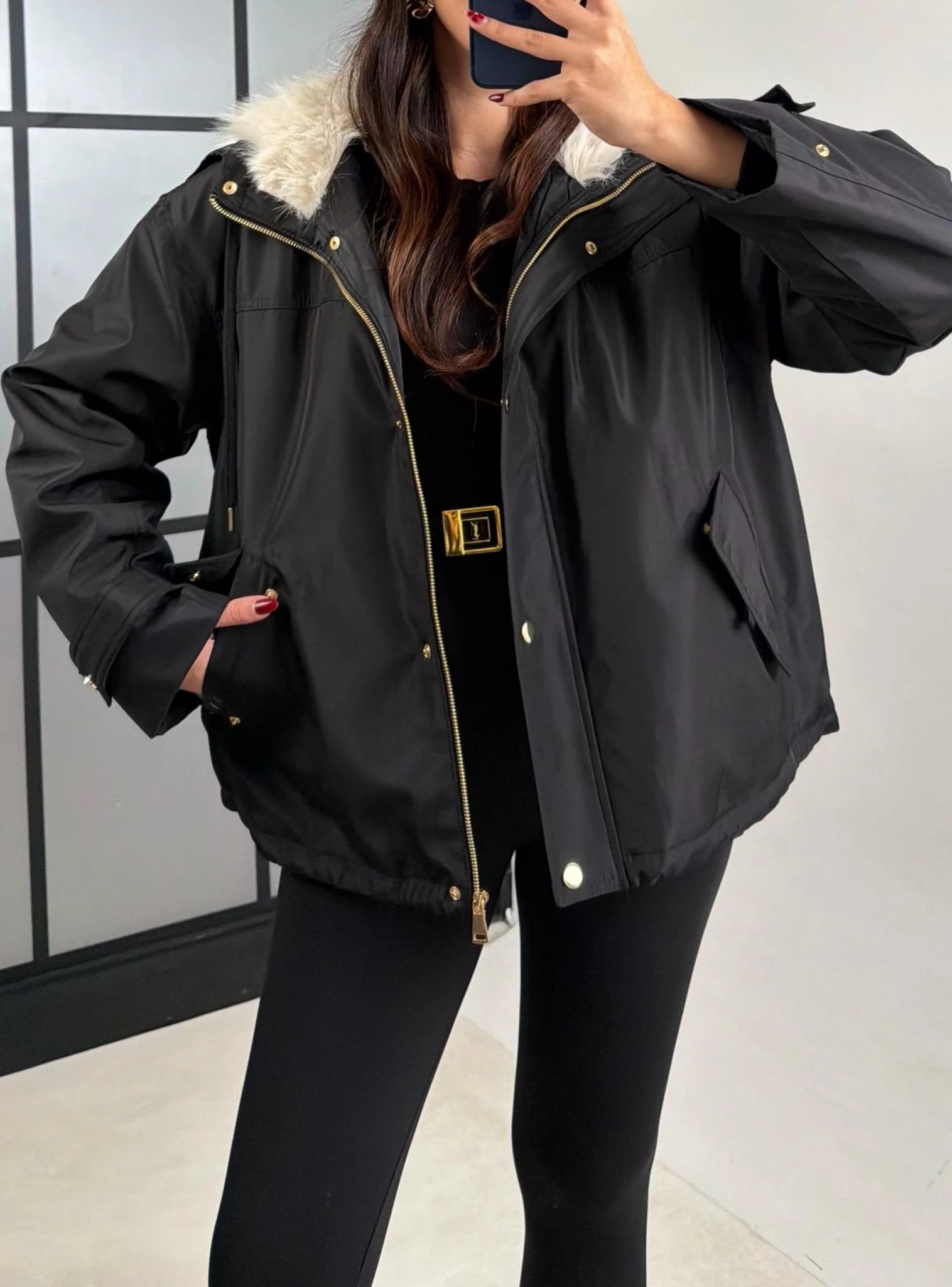 Kapüşon Kürklü Kısa Mont