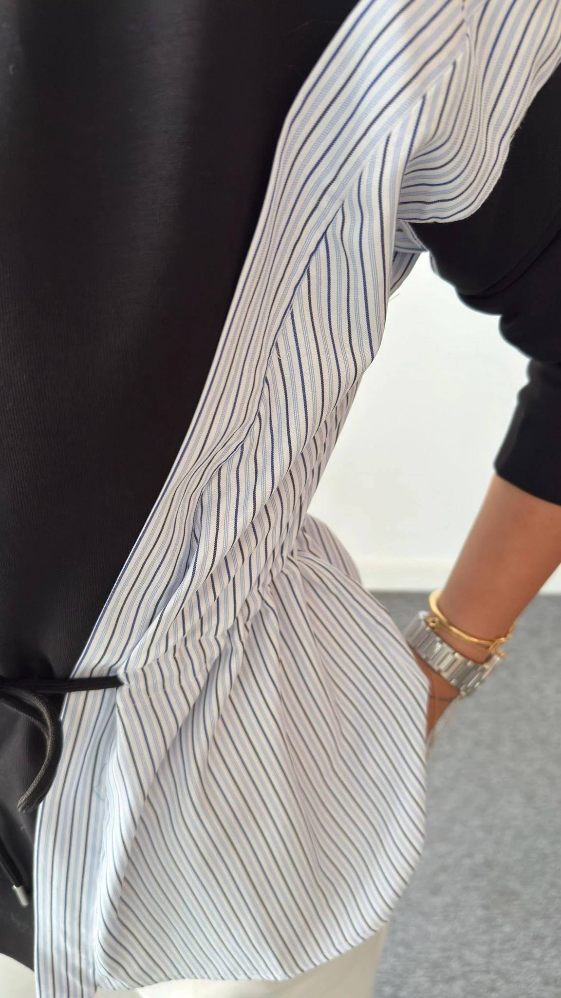 Parçalı Yanı Bağcıklı Sweat