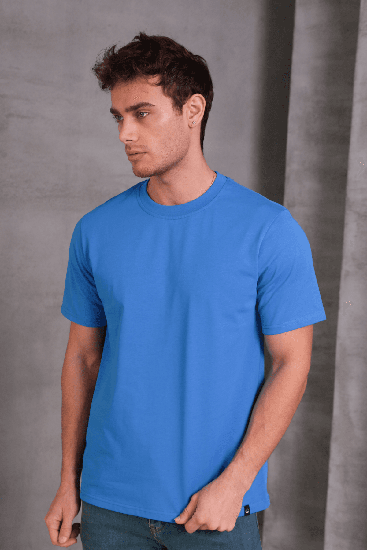 Unisex Relax Fit Bisiklet Yaka %100 Pamuk Rahat Kesim Basic Tişört