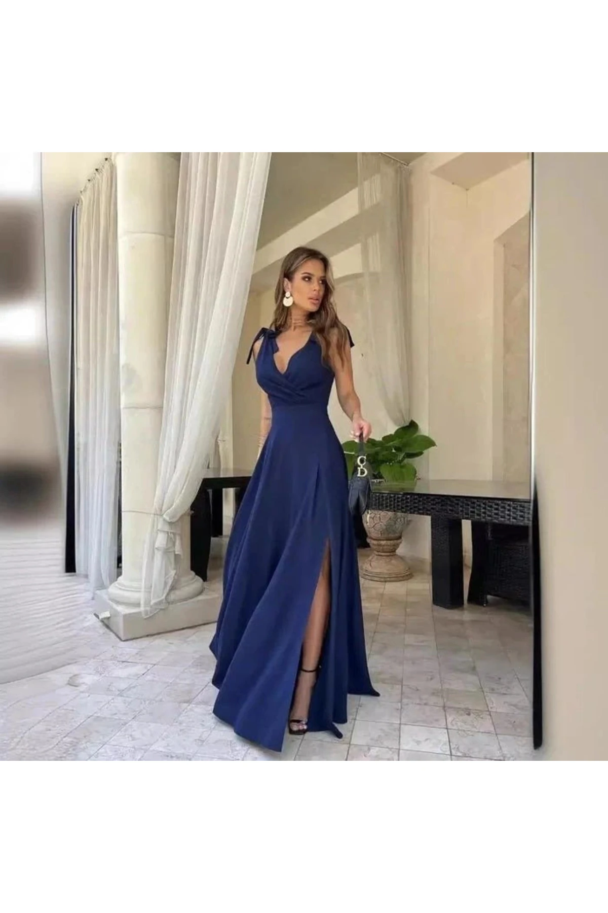 Kadın Askılı Omuzdan Bağlamalı Kruvaze Yakalı Uzun Yırtmaçlı Janjan Krep Elbise