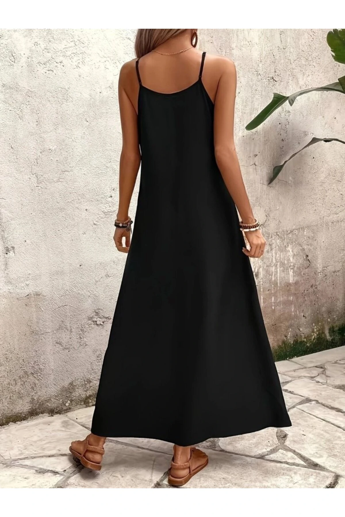 Kadın Ip Askılı V Yakalı Desenli Süprem Maxi Elbise