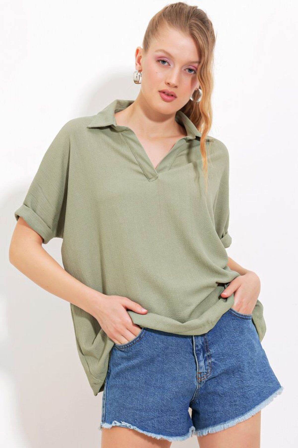 Kırmızı Oversize Polo Yaka Örme Bluz 0486