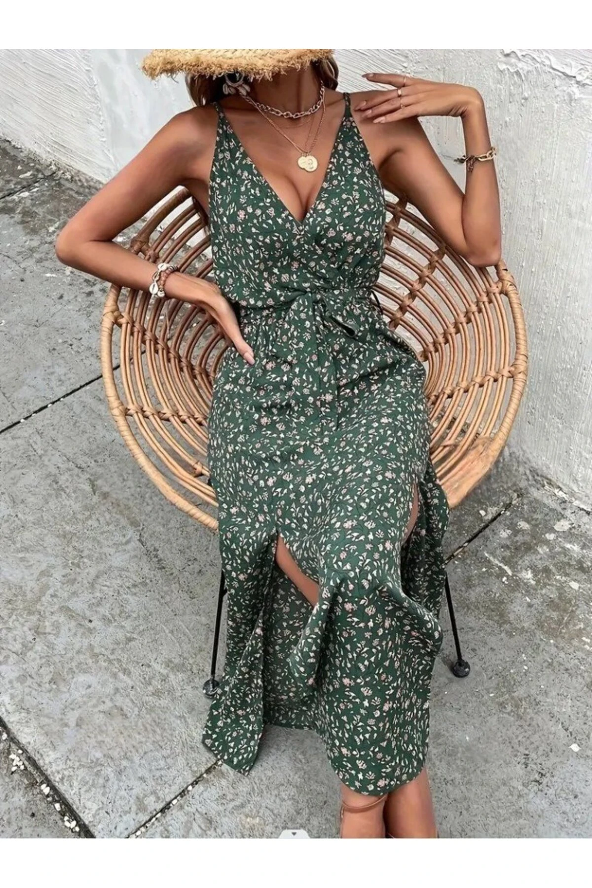 Evyora Kadın Ip Askılı Kruvaze Yakalı Yırtmaçlı Uzun Desenli Kuşaklı Süprem Elbise