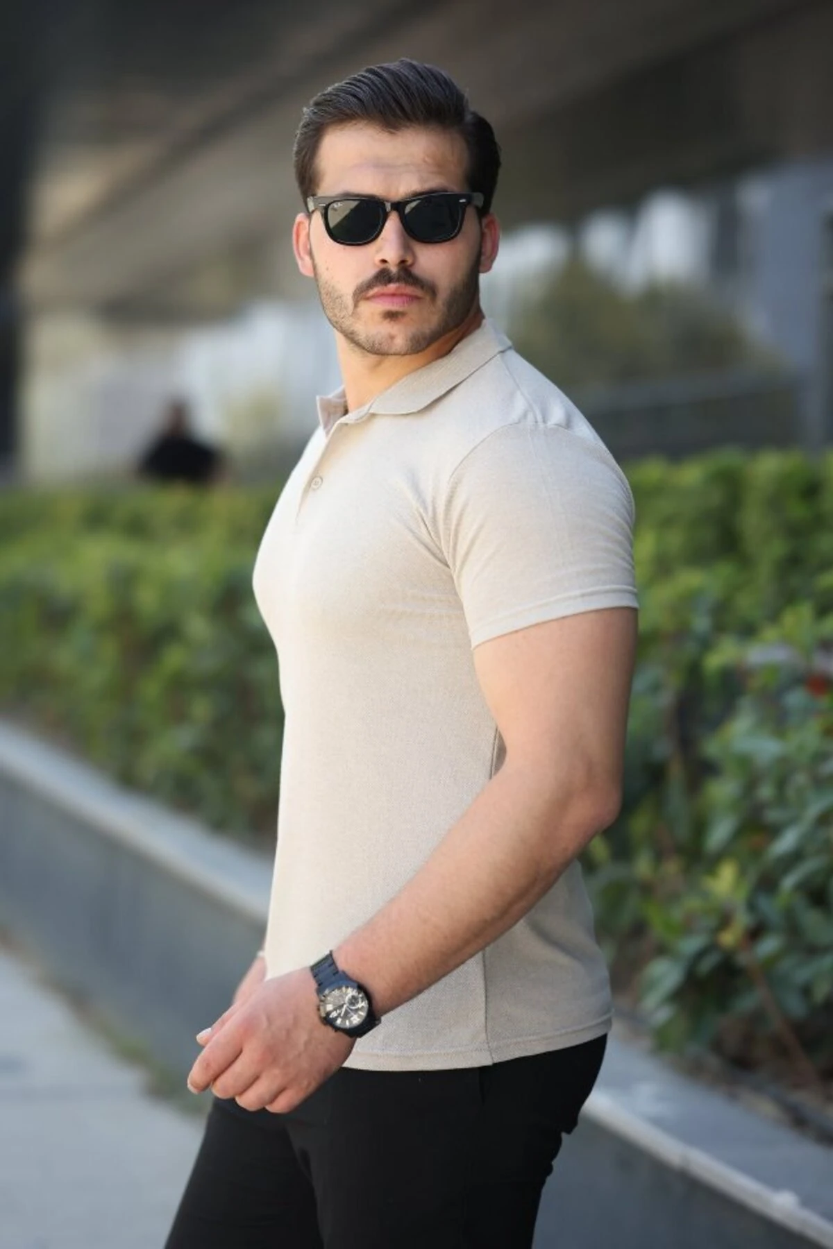 Erkek Kısa Kollu Yakalı Tişört