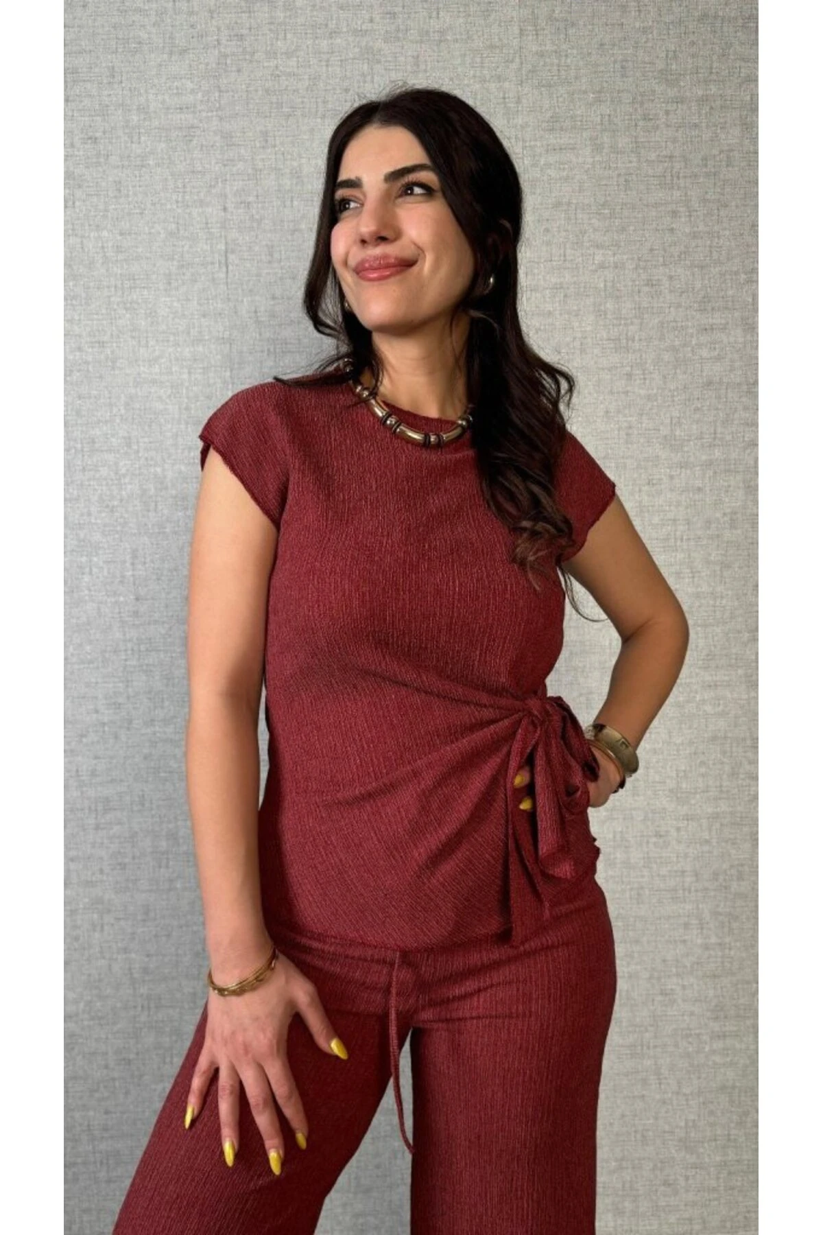 Kadın Kısa Kollu Bisiklet Yaka Yandan Bağlamalı Bürümcük Bluz Ve Pantolon Ikili Takım