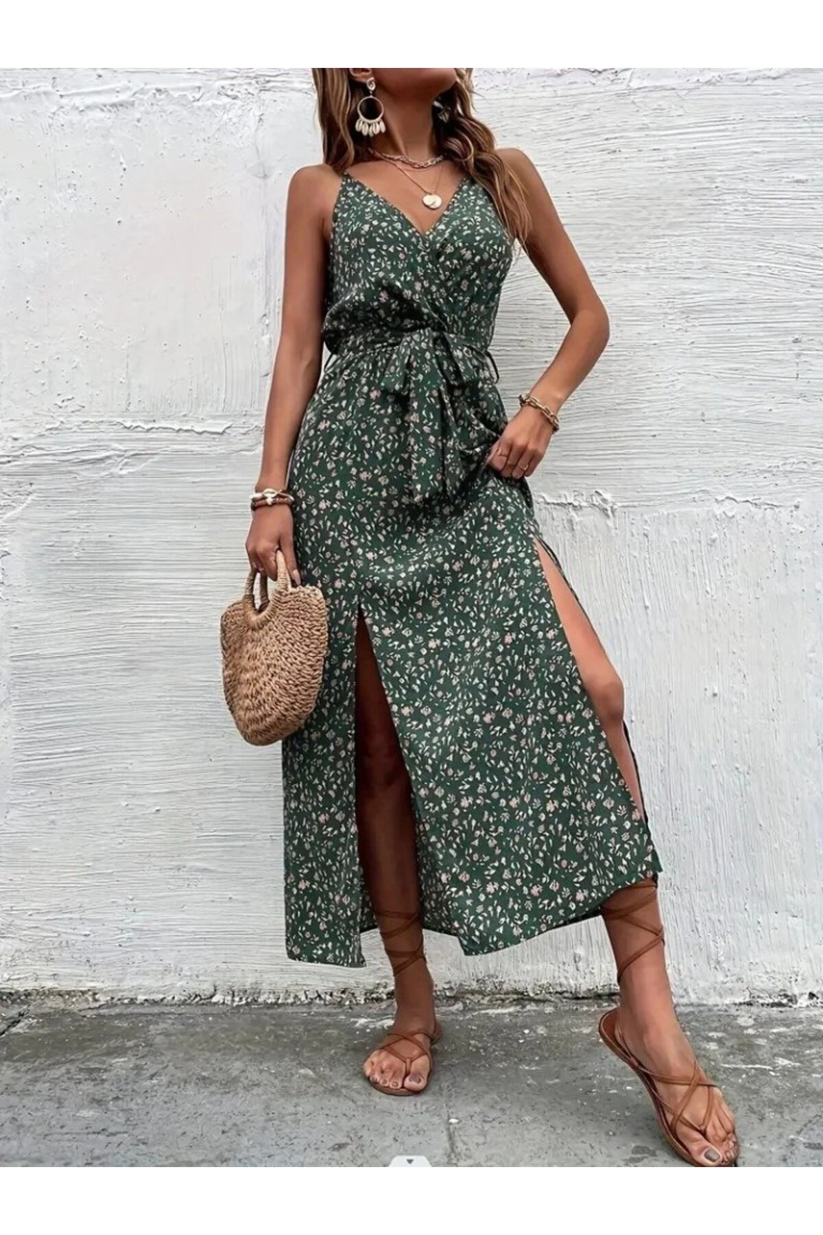 Evyora Kadın Ip Askılı Kruvaze Yakalı Yırtmaçlı Uzun Desenli Kuşaklı Süprem Elbise