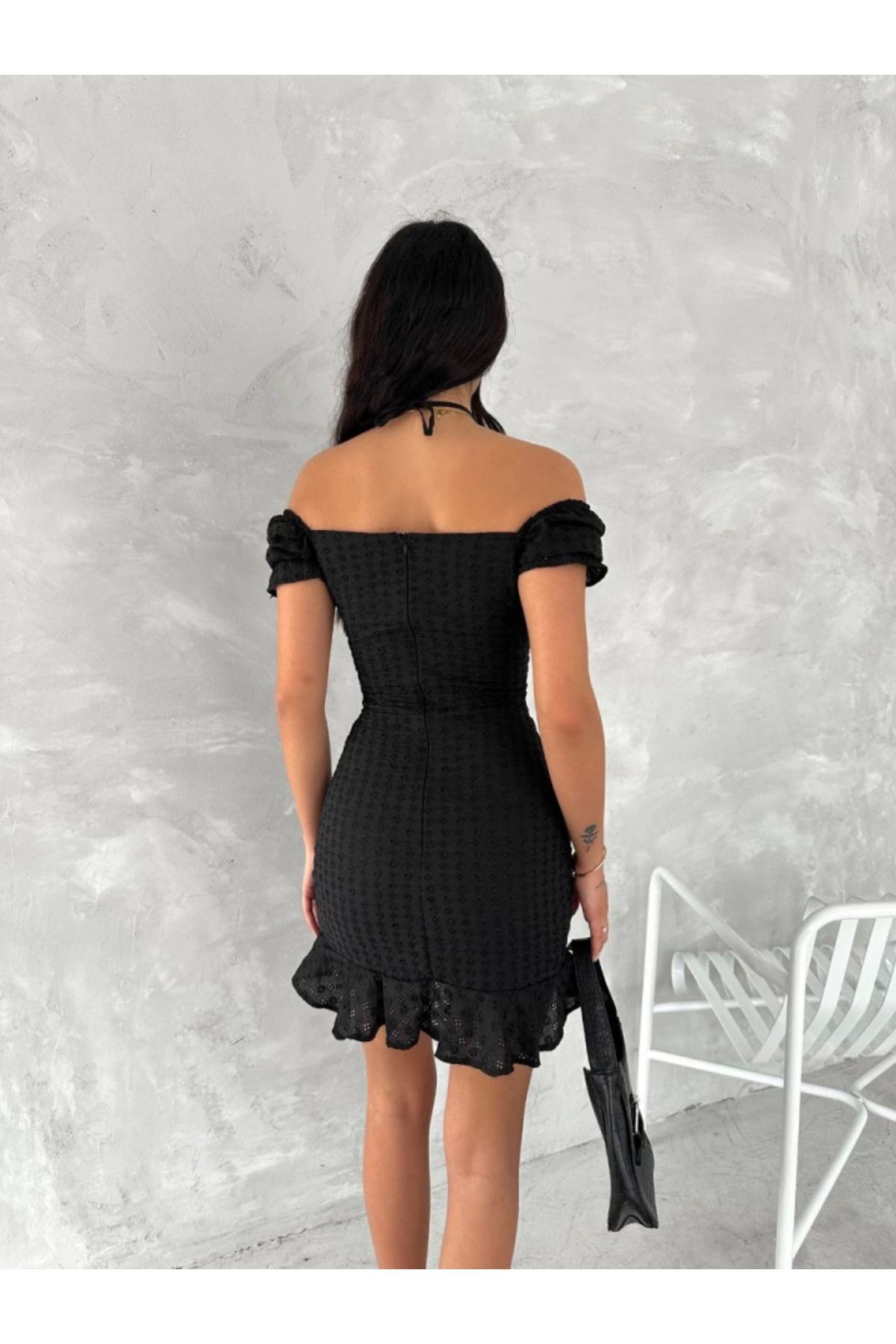 Göğüs Bağlamalı Mini Elbise - Siyah