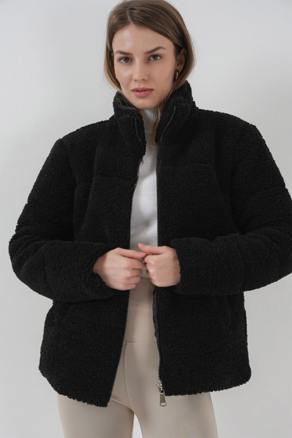5178 Astarlı Peluş Mont - Beyaz