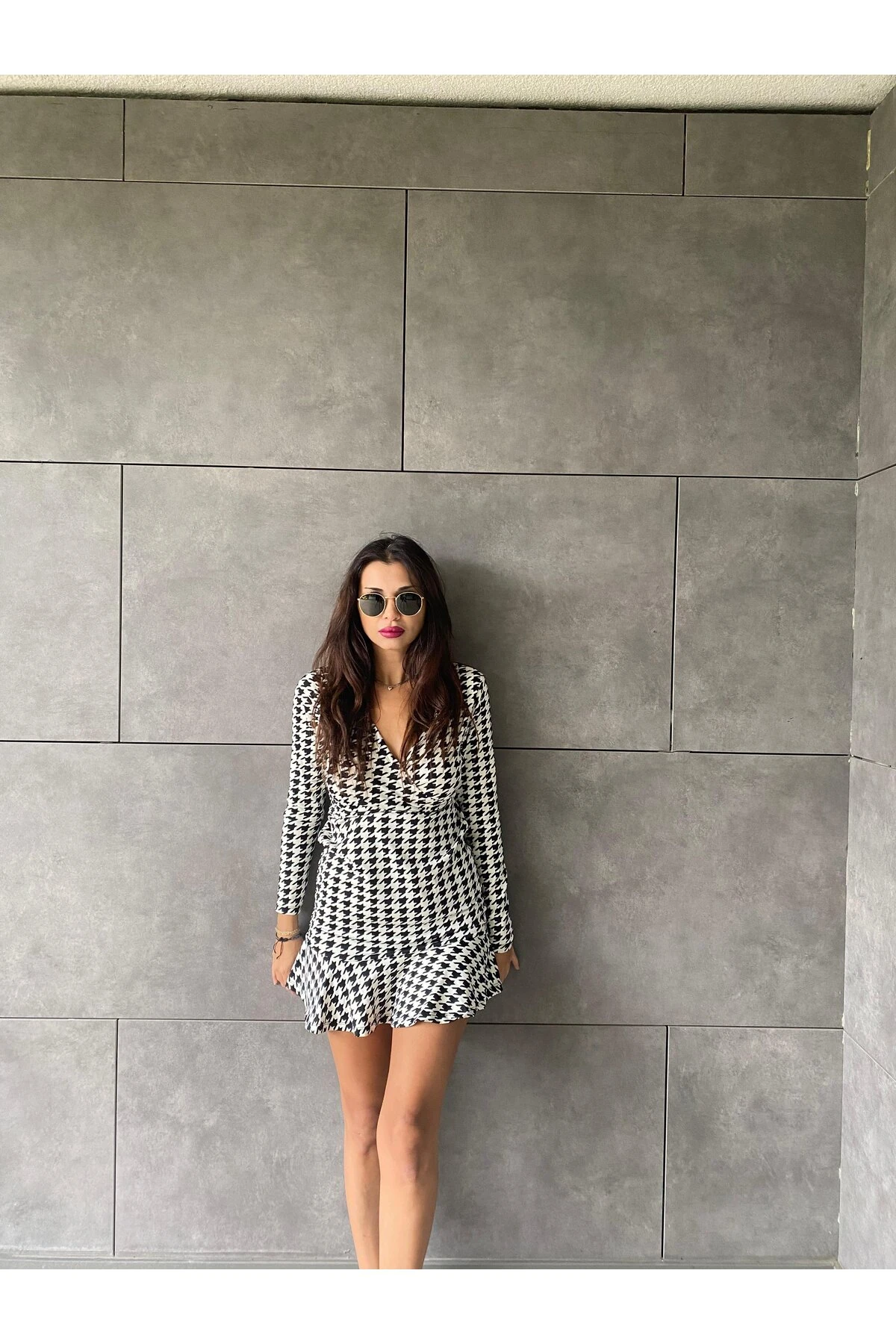 Kadın Uzun Kollu Kruvaze Yaka Kazayağı Mikro Mini Boy Elbise