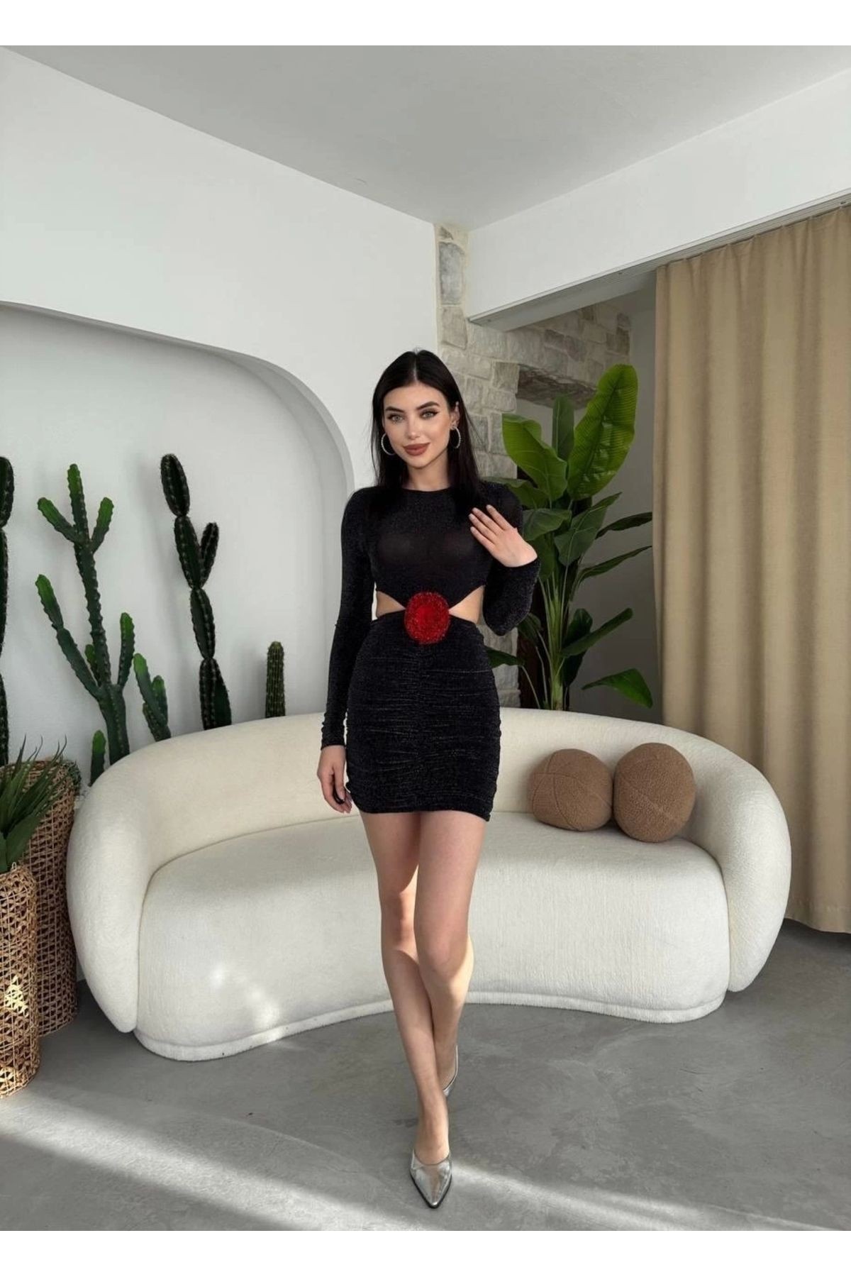 Sarih Gül Detaylı Elbise