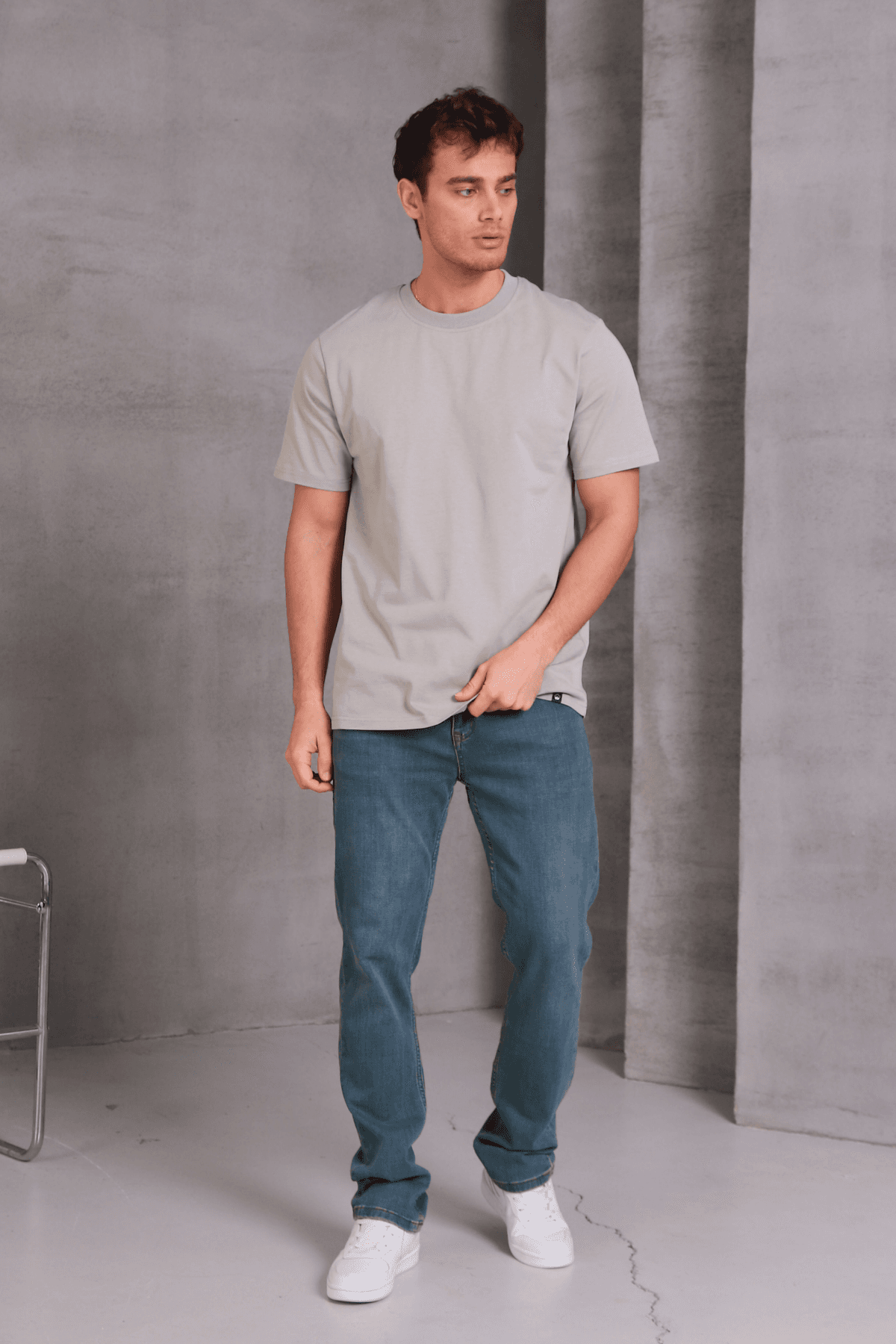 Unisex Relax Fit Bisiklet Yaka %100 Pamuk Rahat Kesim Basic Tişört