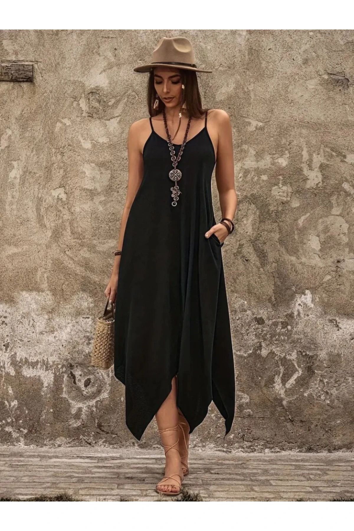 Kadın Askılı V Yakalı Cep Detaylı Asimetrik Kesim Detaylı Viskon Elbise