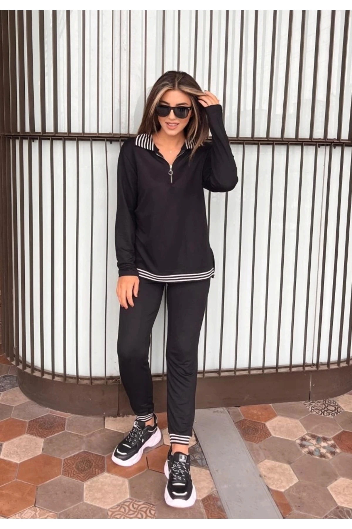 Kadın Uzun Kollu Ribana Ve Fermuar Detay Bluz Ve Yüksel Bel Pantolon 2li Takım