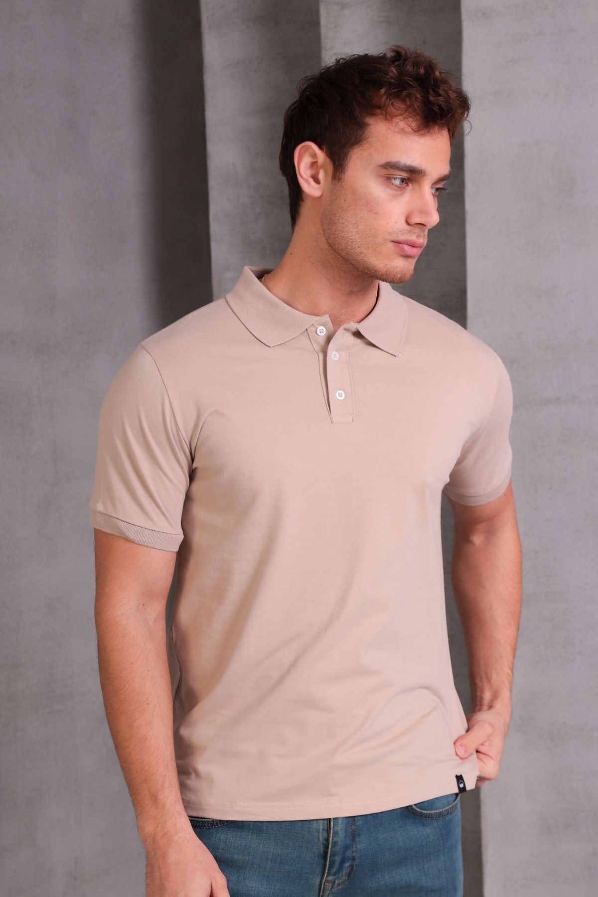 Erkek Dar Kesim Slim Fit Pamuklu Yumuşak Doku Nefes Alan Kumaş Kıvrılmaz Yaka Bej Polo Yaka Tişört