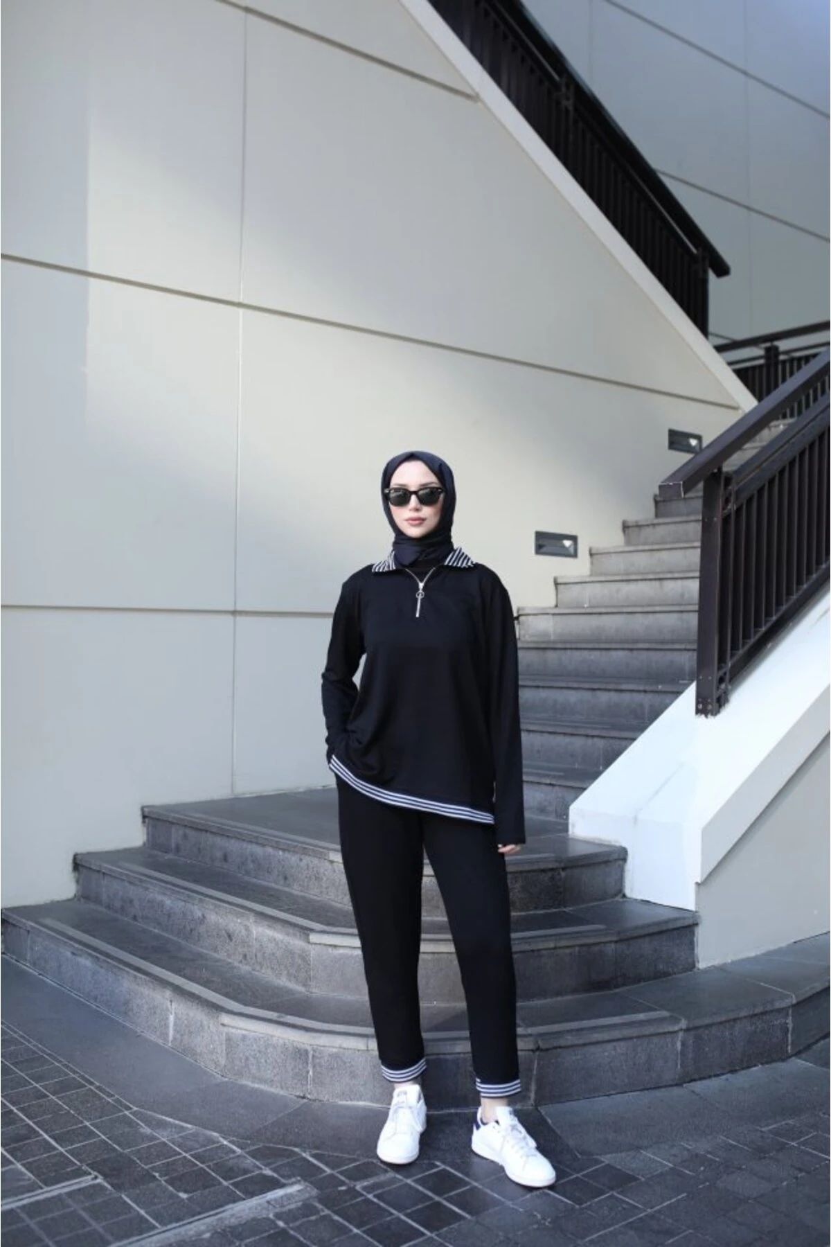 eyesof Kadın Uzun Kollu Ribana Ve Fermuar Detay Bluz Ve Yüksel Bel Pantolon 2li Takım