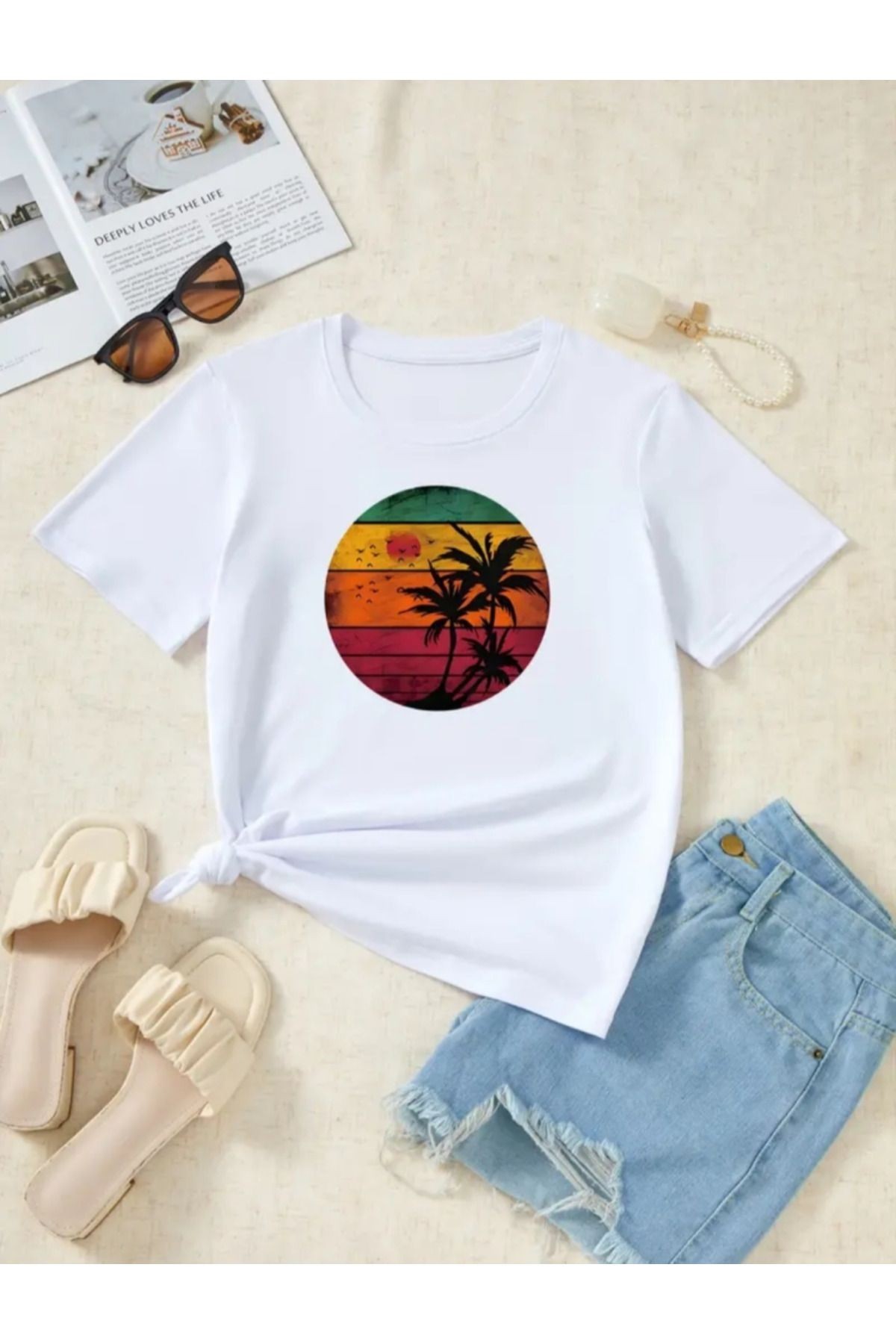 Kadın Kısa Kollu Palmiye Baskılı Viskon T-shirt