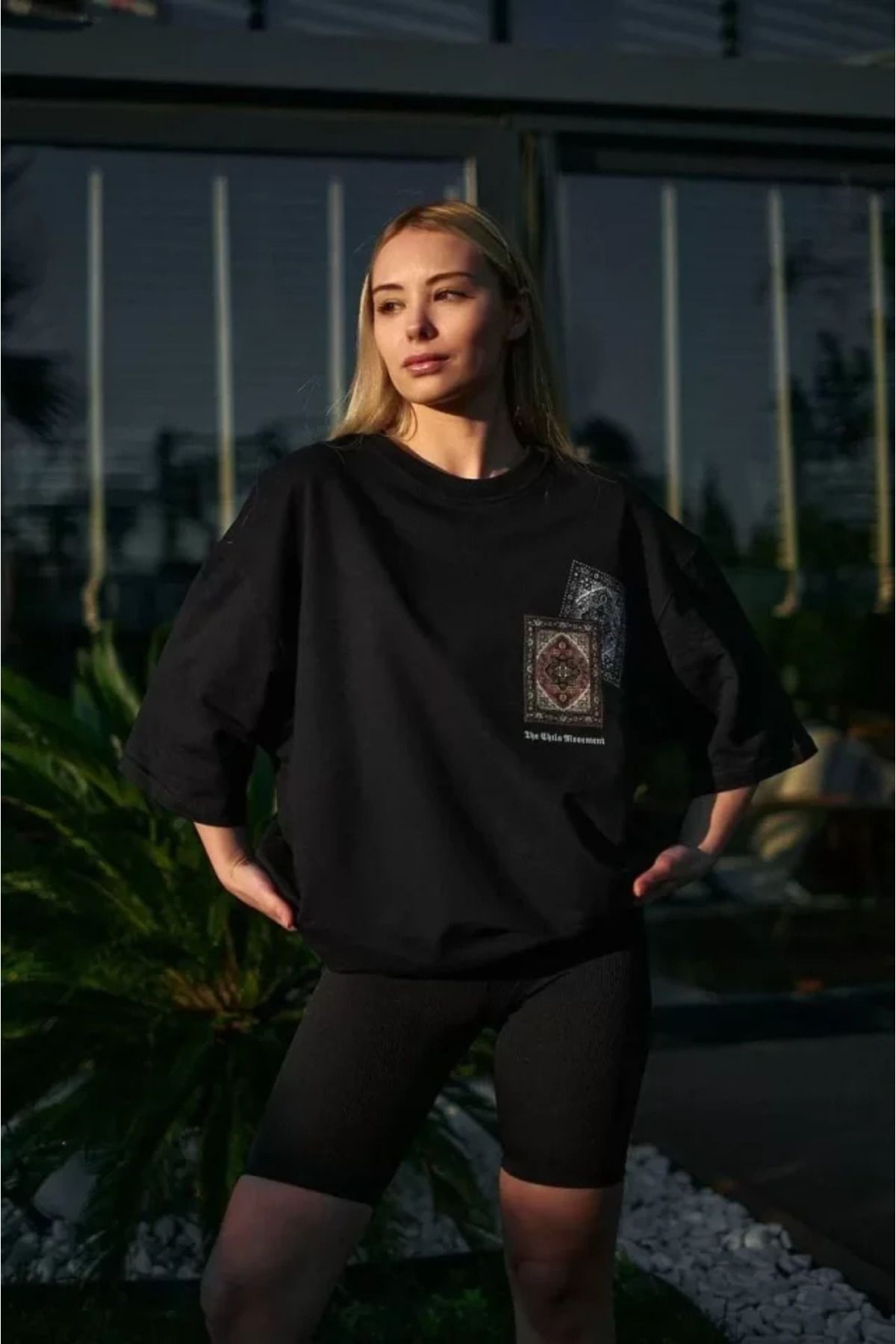 Unisex Bisiklet Yaka Baskılı Oversize T-Shirt - Siyah