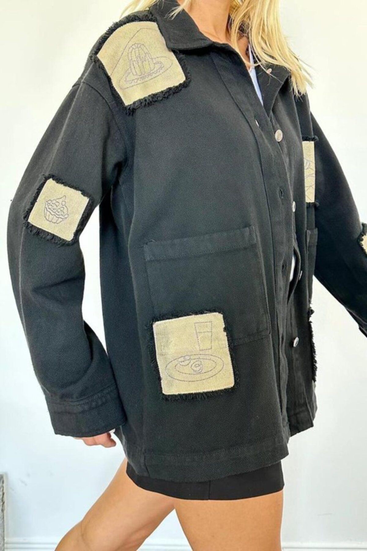 &Hug Siyah Gabardin Arma Detaylı Gömlek Ceket