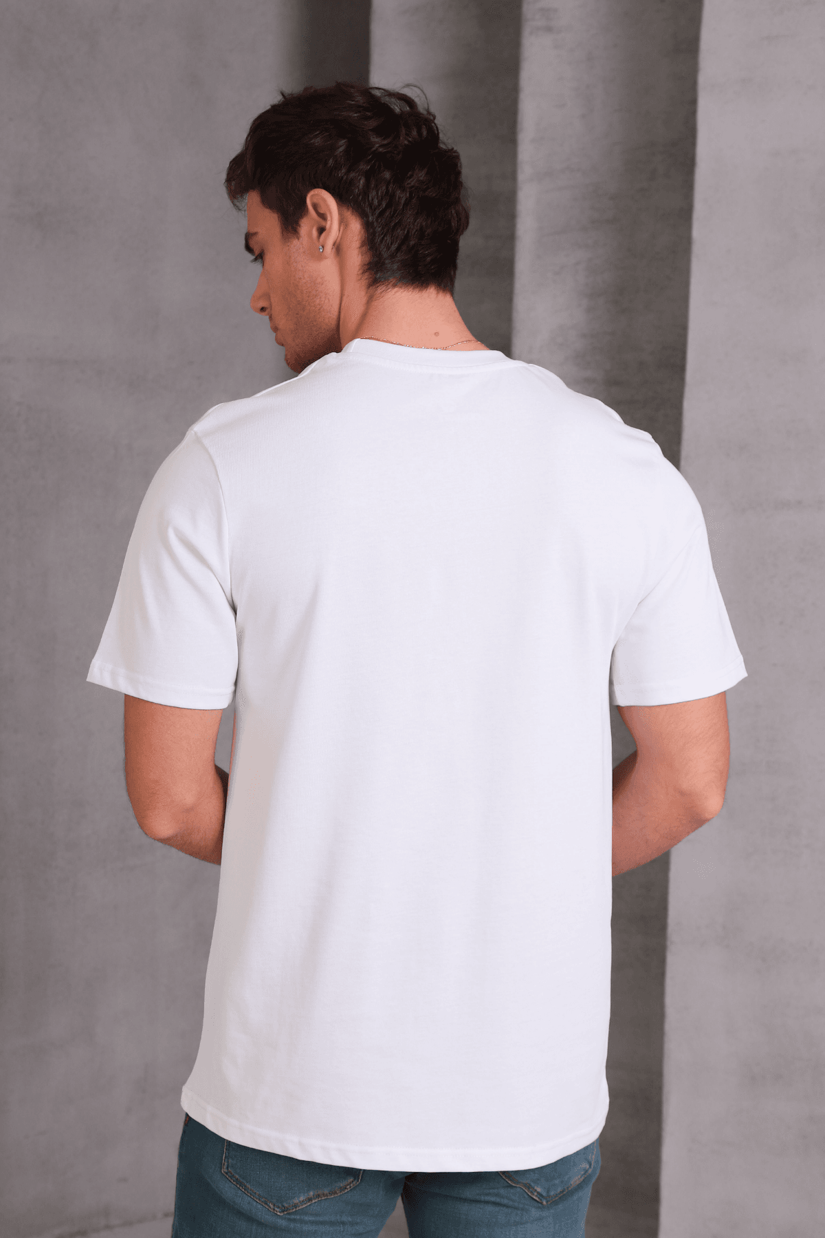 Unisex Relax Fit Bisiklet Yaka %100 Pamuk Rahat Kesim Basic Tişört