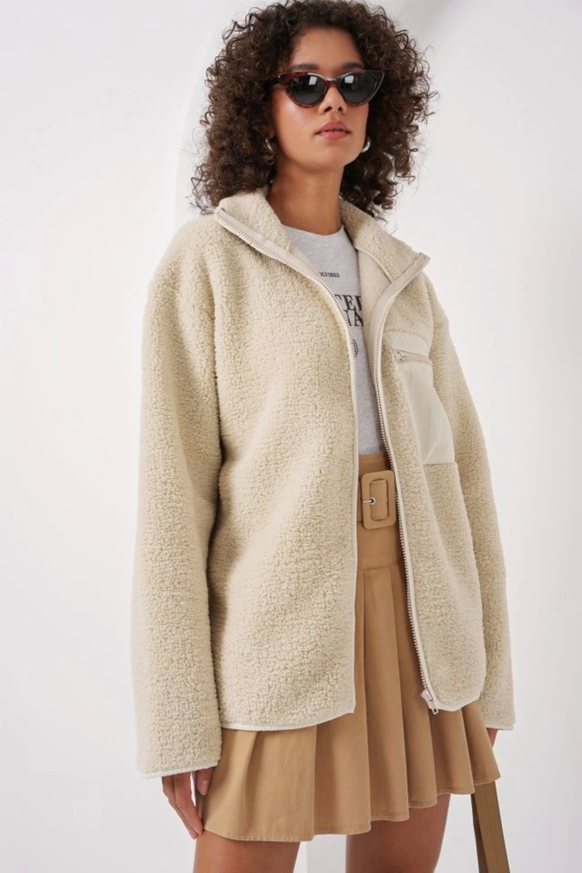 55446 Fermuarlı Oversize Peluş Ceket Mont Krem