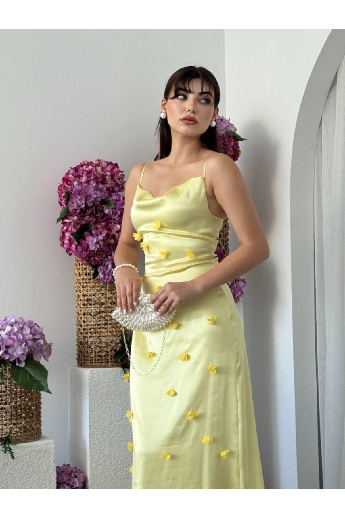 Dora Çiçek Detaylı Elbise