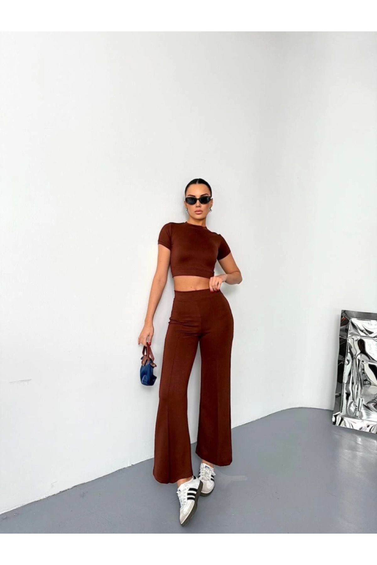 Modal Yumuşak Dokulu Kumaş Kısa Kollu Crop Alt Ispanyol Paça Pantalon Ikili Takım - Ka