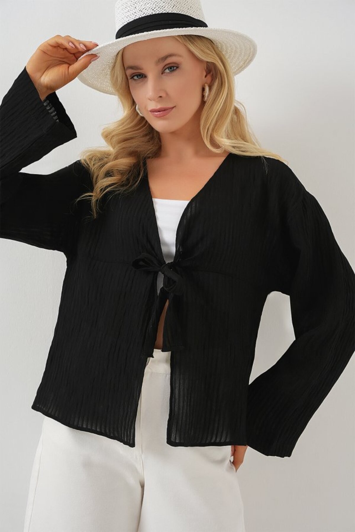 cottonLab Önü Bağcıklı Bluz 952 - Siyah