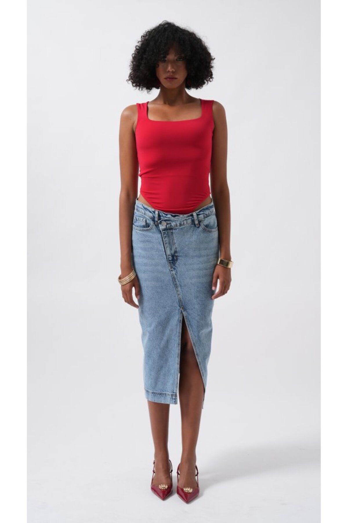 Mottisfashion Kare Yaka Kalın Askılı Bodysuit