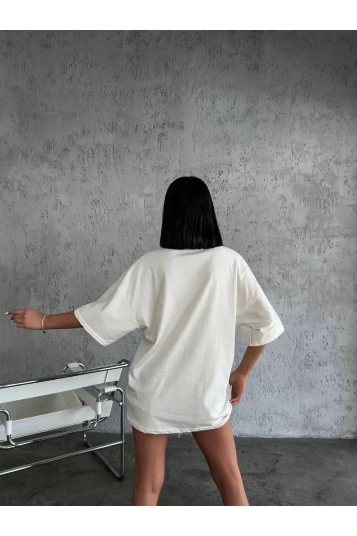 Düz Biskilet Yaka T-shirt - Beyaz