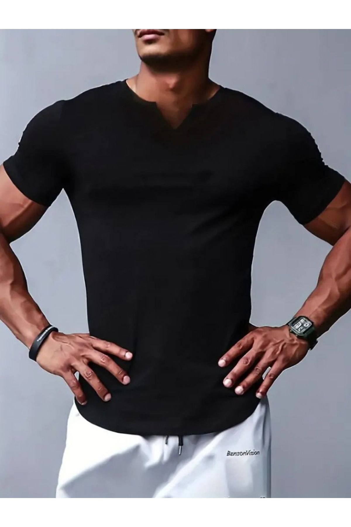 Erkek Kısa Kollu V Yaka Süprem T-shirt