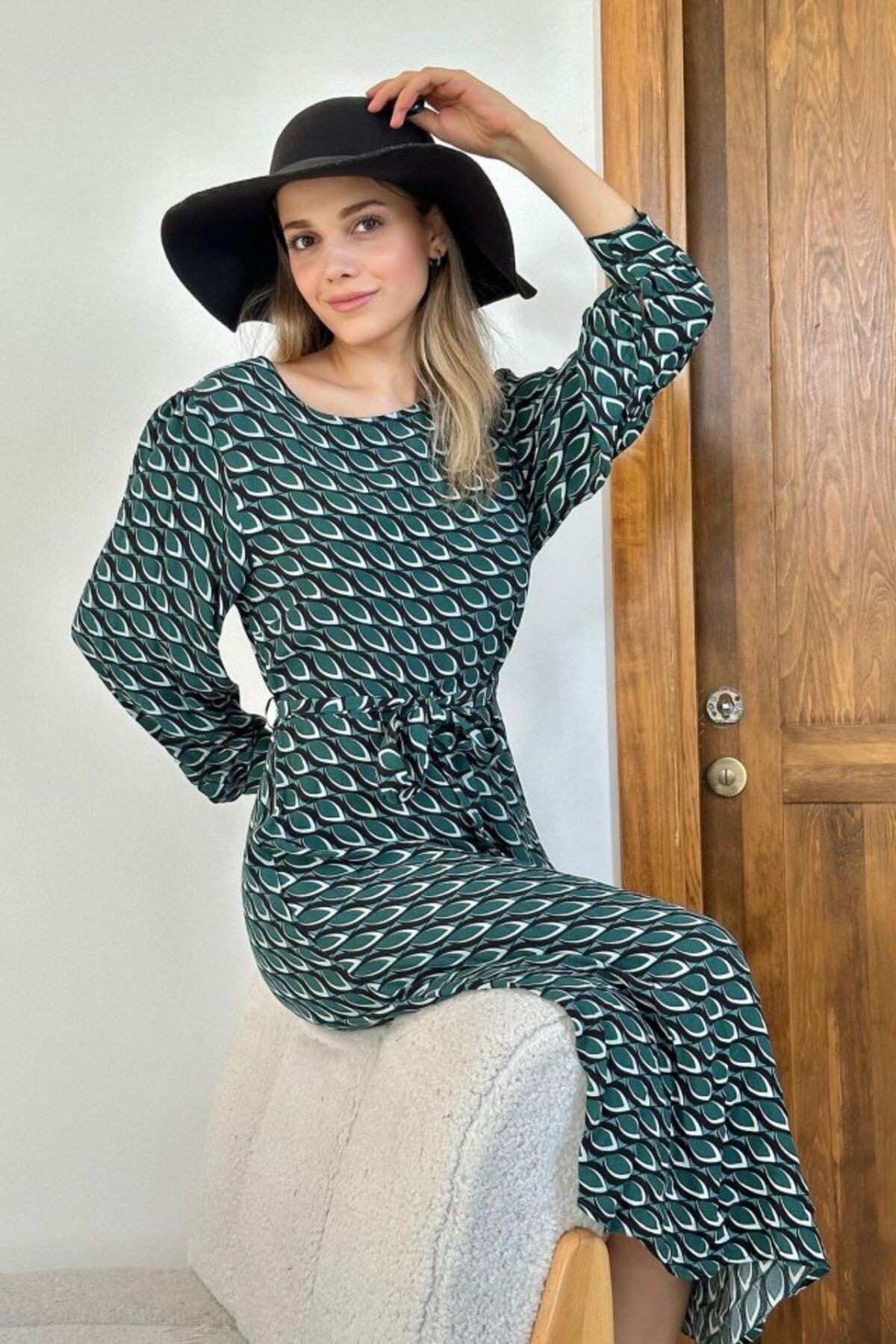 Fashion`S Desenli Dökümlü Desenli Elbise