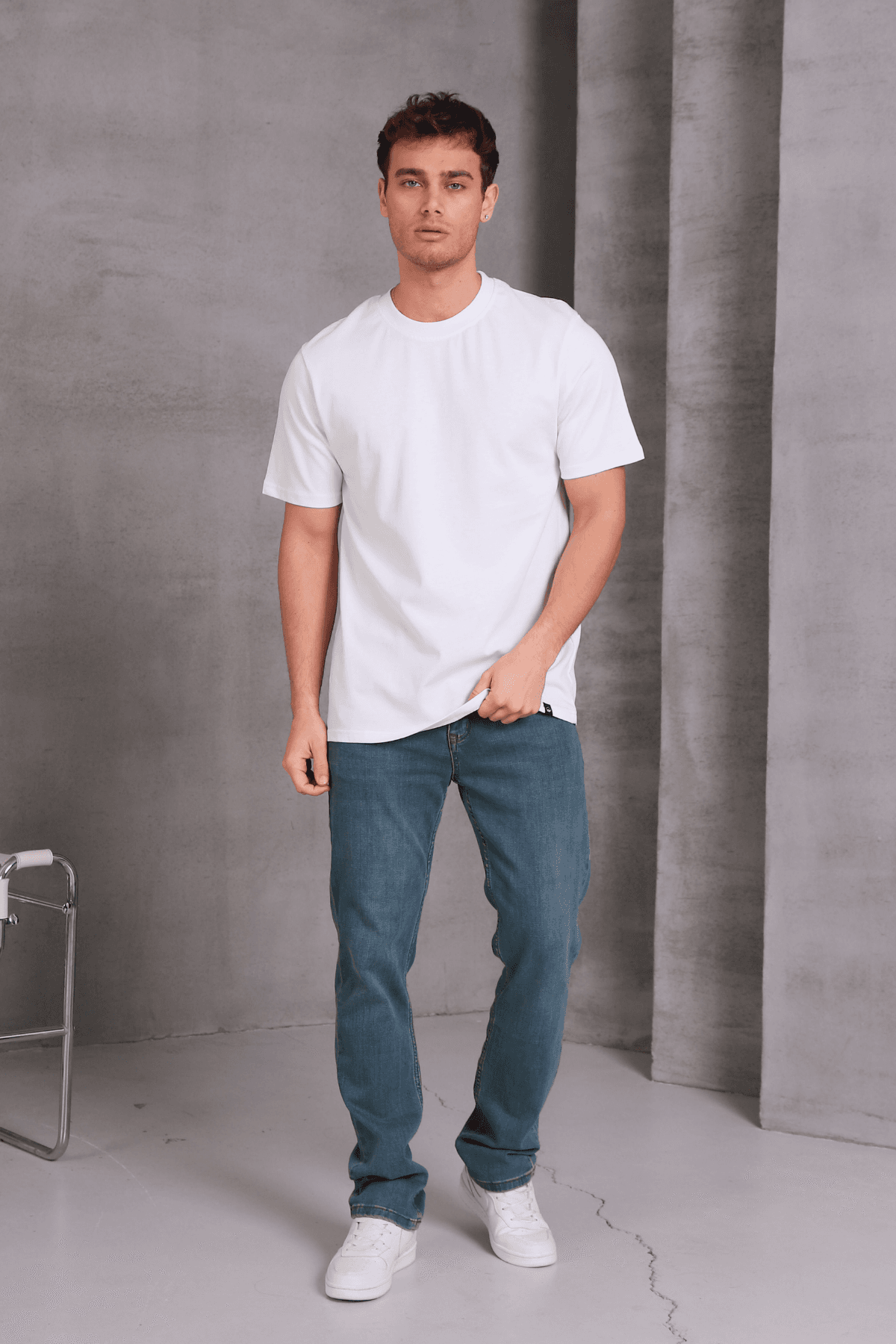 Unisex Relax Fit Bisiklet Yaka %100 Pamuk Rahat Kesim Basic Tişört