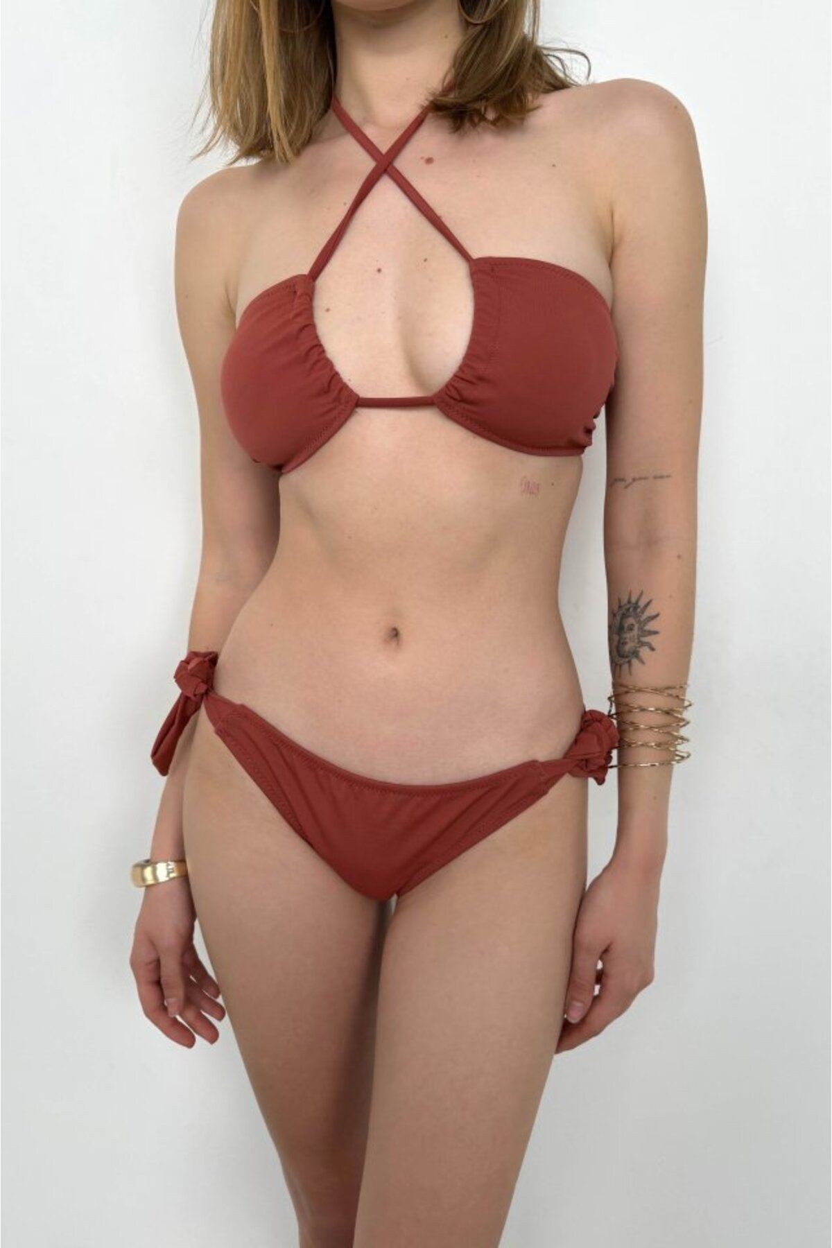 Straplez Boyun Bağlamalı Bikini Takım