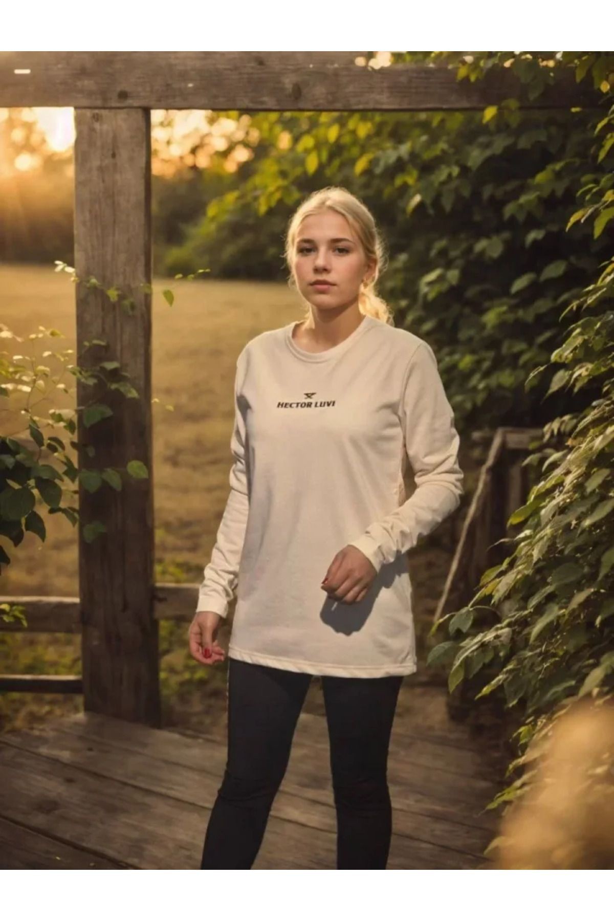 Unisex Bisiklet Yaka Uzun Kollu T-Shirt - Beyaz
