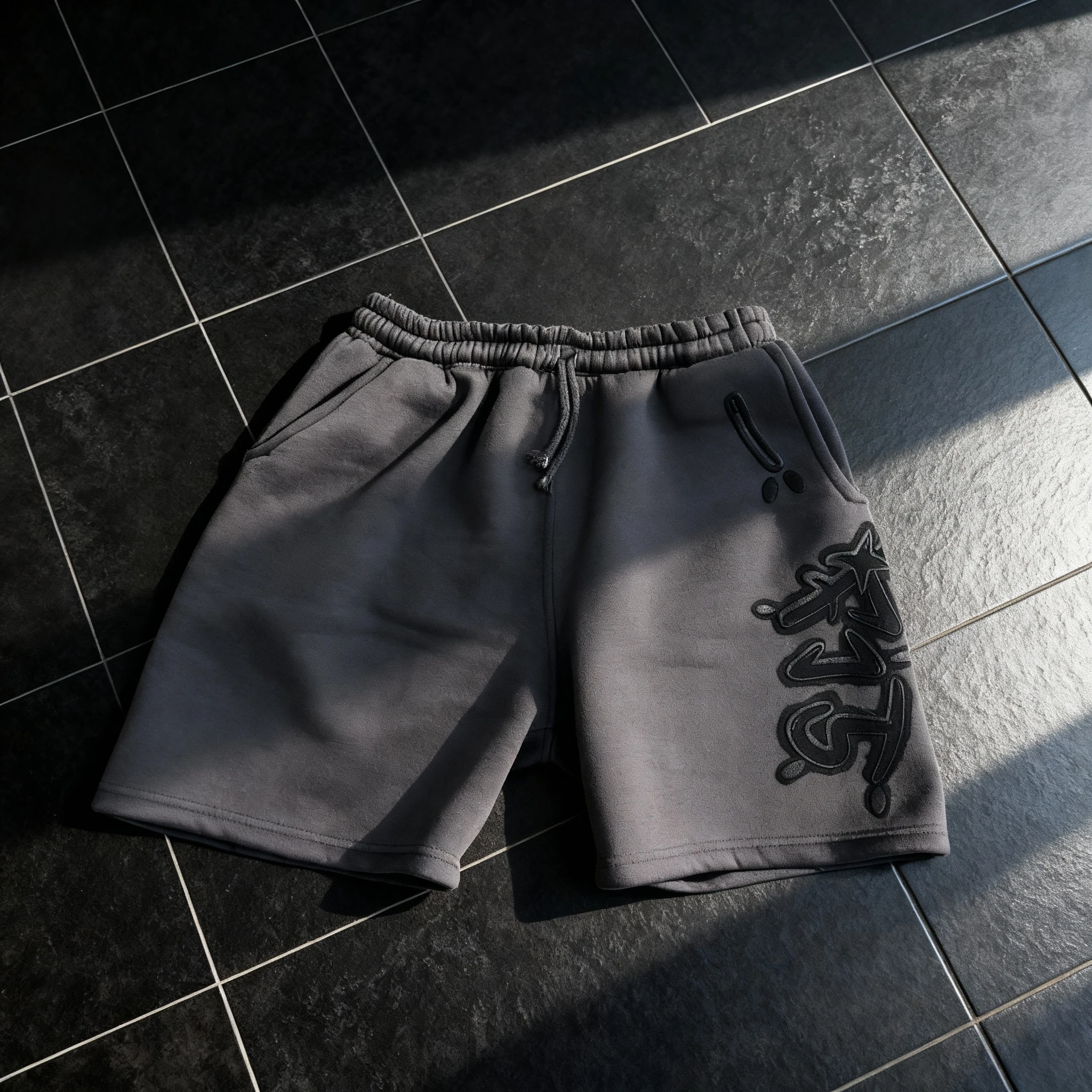 Basic Logo Short main variant image