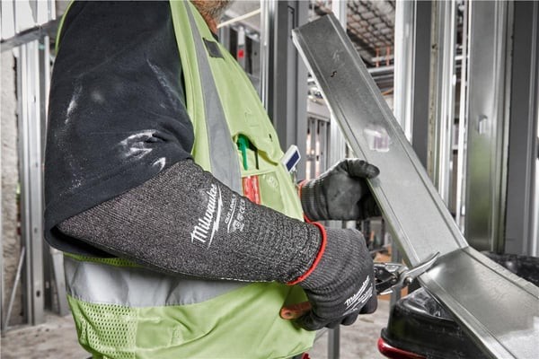 Milwaukee 5. Derece Kesik Korumalı Kolluk 40cm