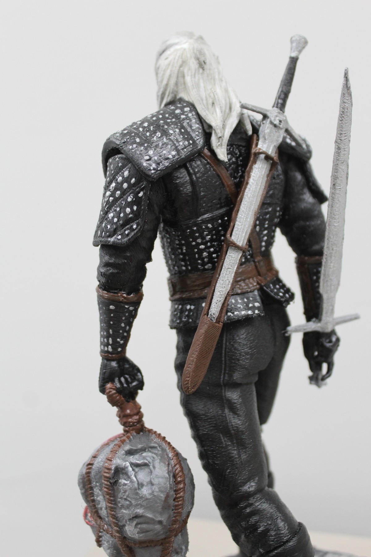 The Witcher Geralt Figürü