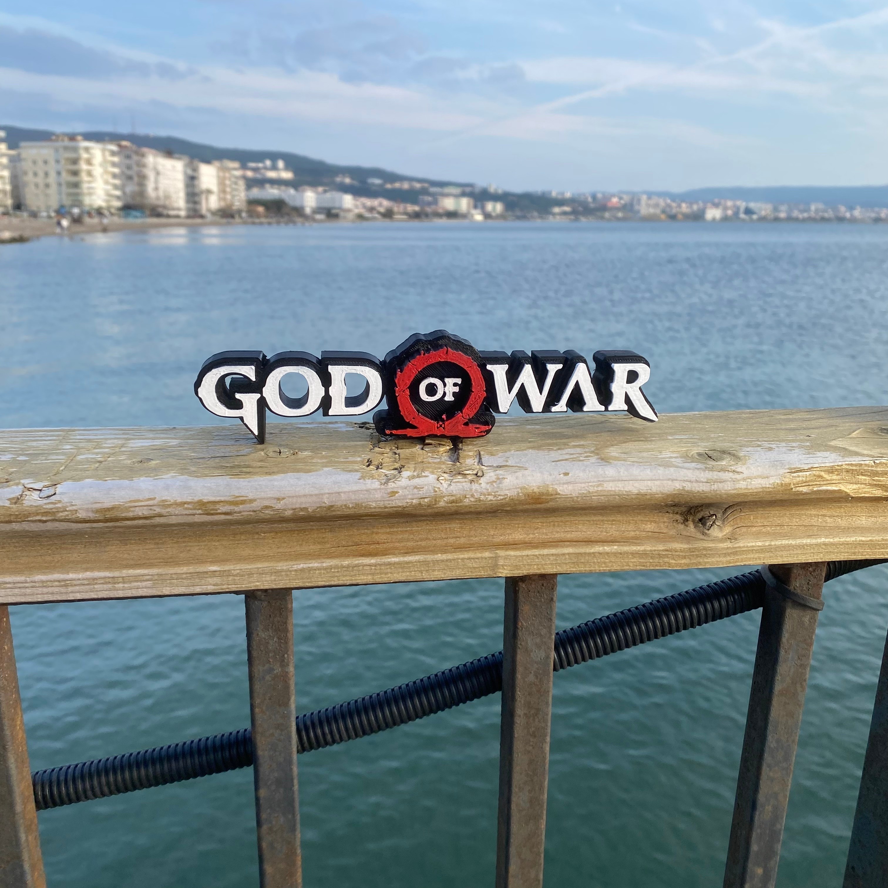 God of War Logo masa dekoru