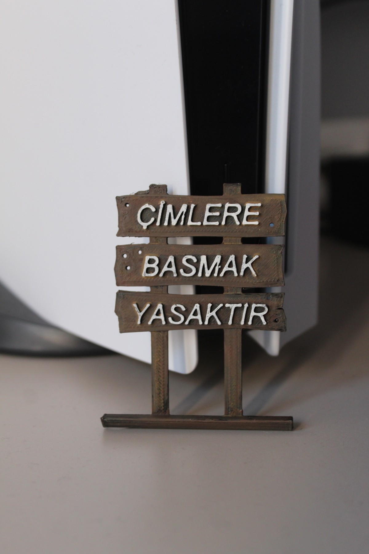 Çimlere Basmak Yasaktır Tabelası, Akvaryum Süs Eşyası, Dekoru, Aksesuarı,