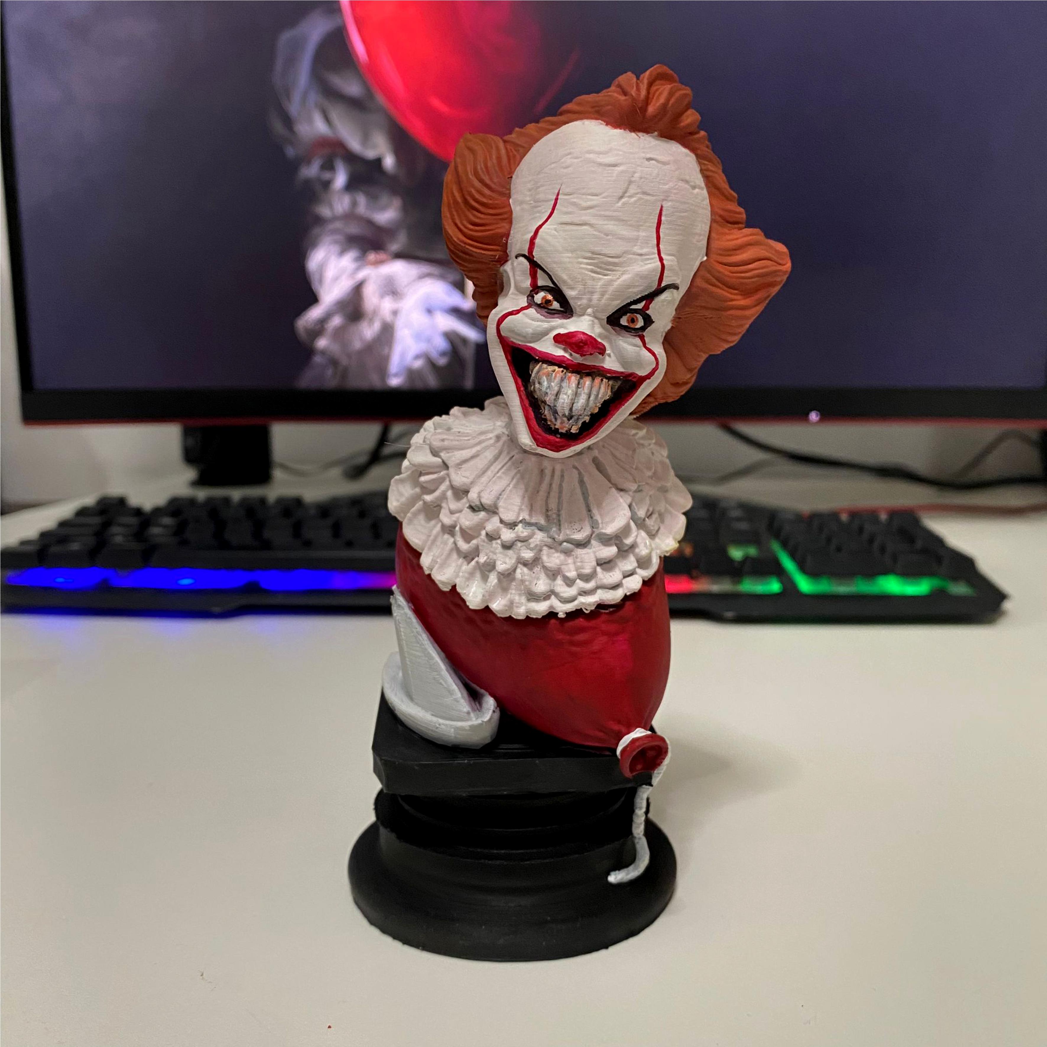Pennywise Büst 
