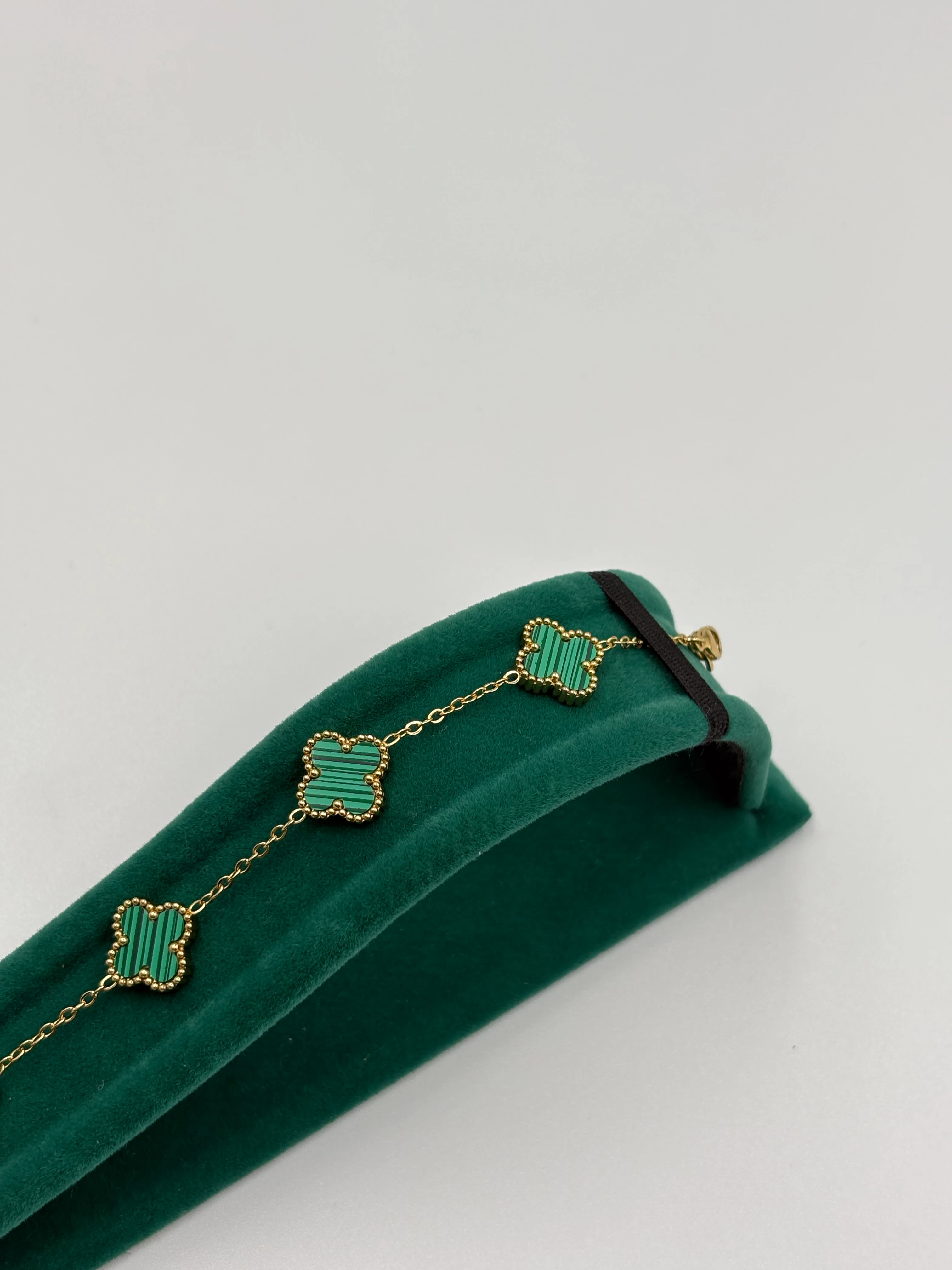 Yeşil yonca bileklik 