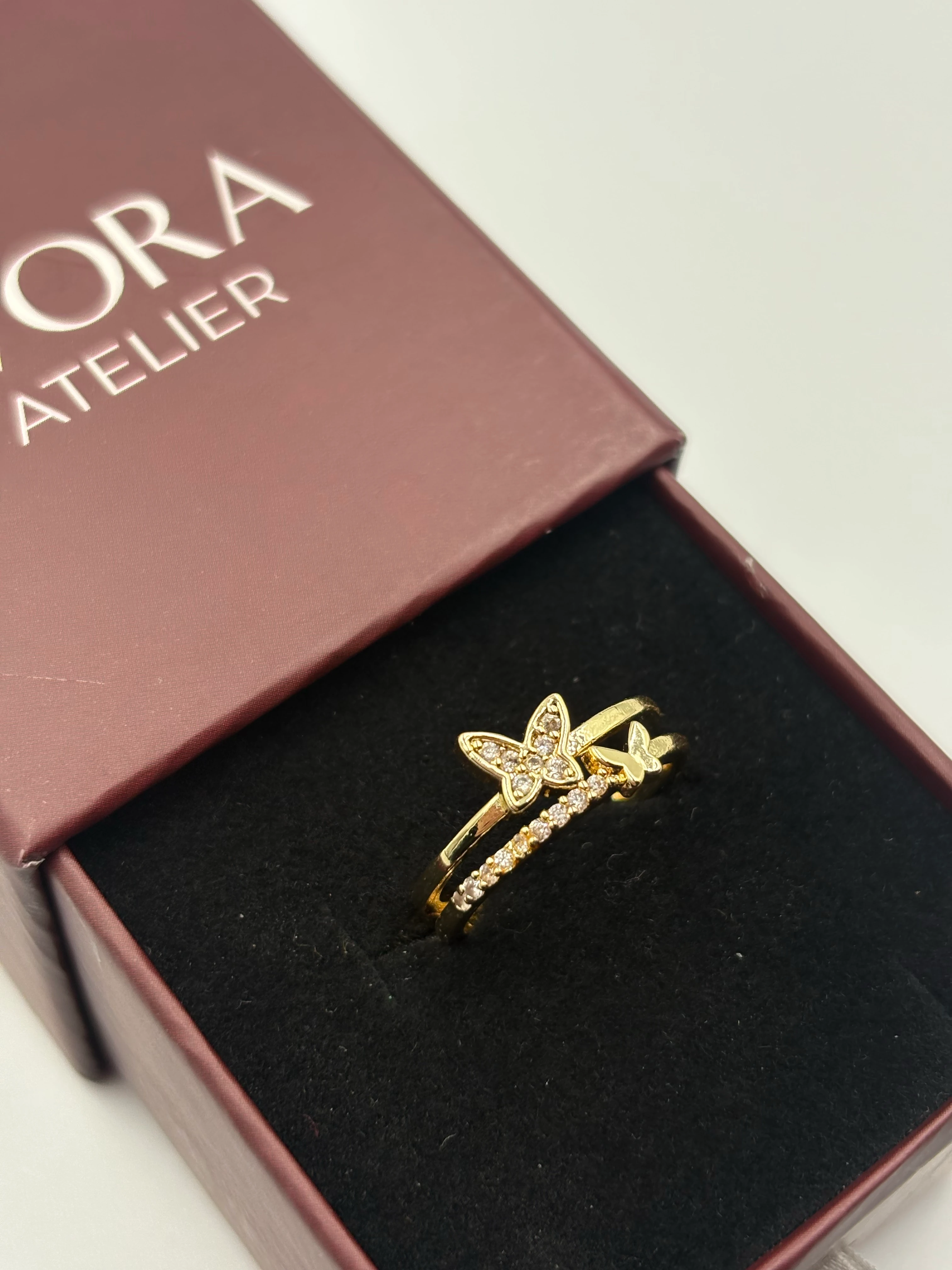 kelebek Döngüsü Yüzük 