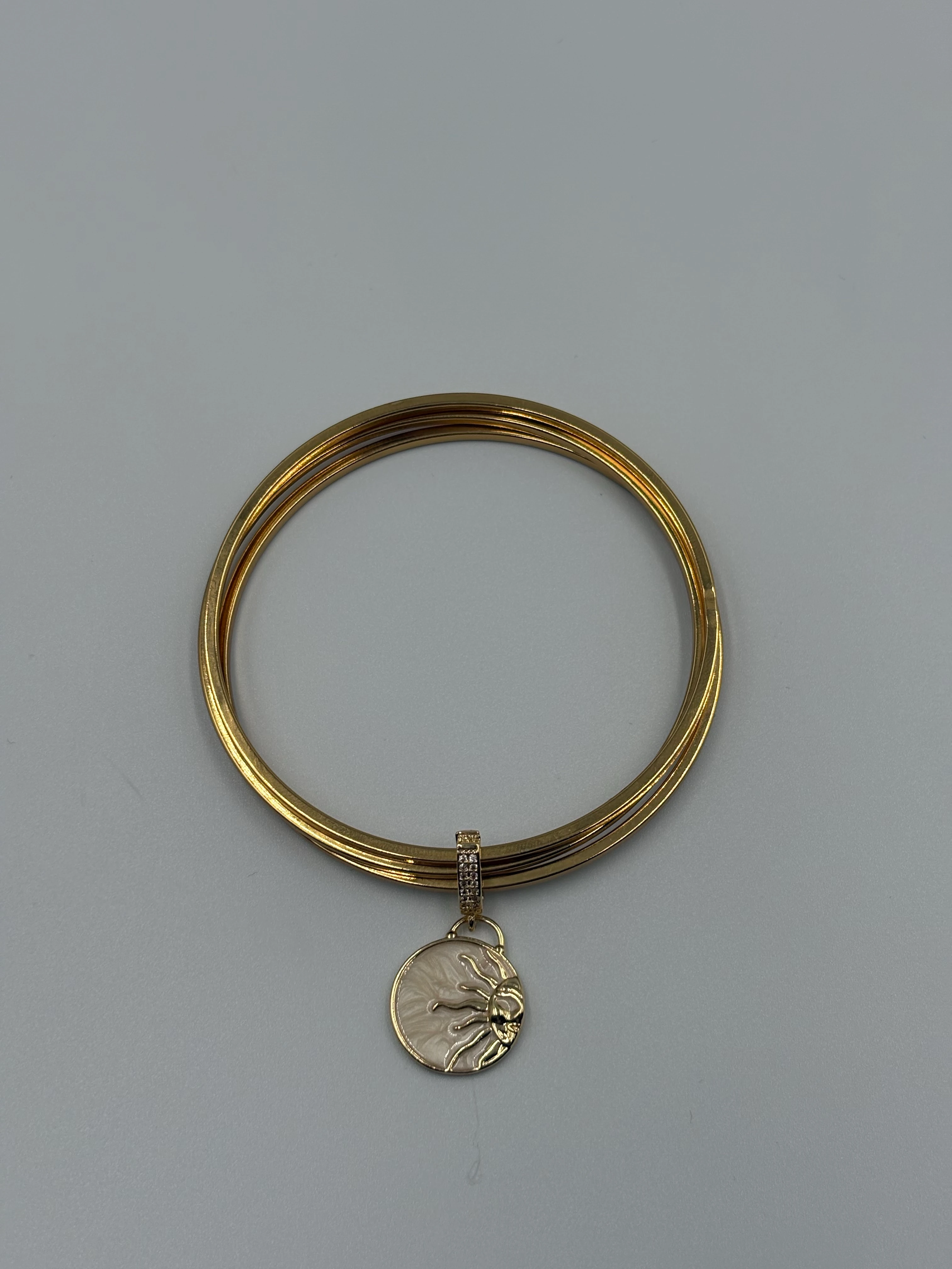 Çoklu ajda Bileklik 