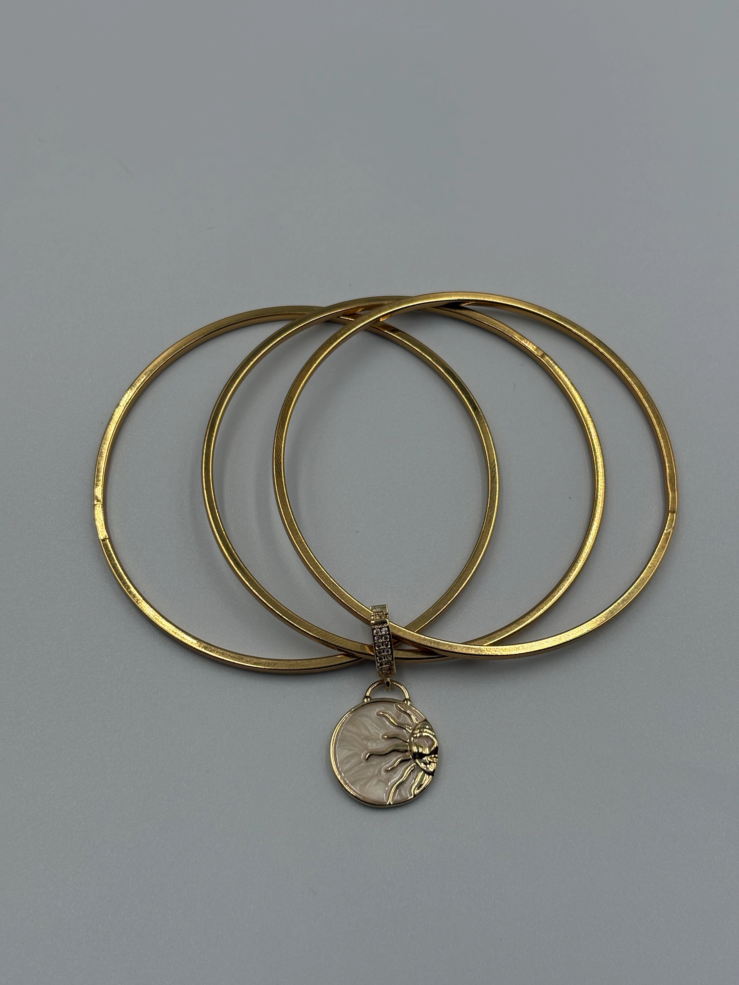 Çoklu ajda Bileklik 