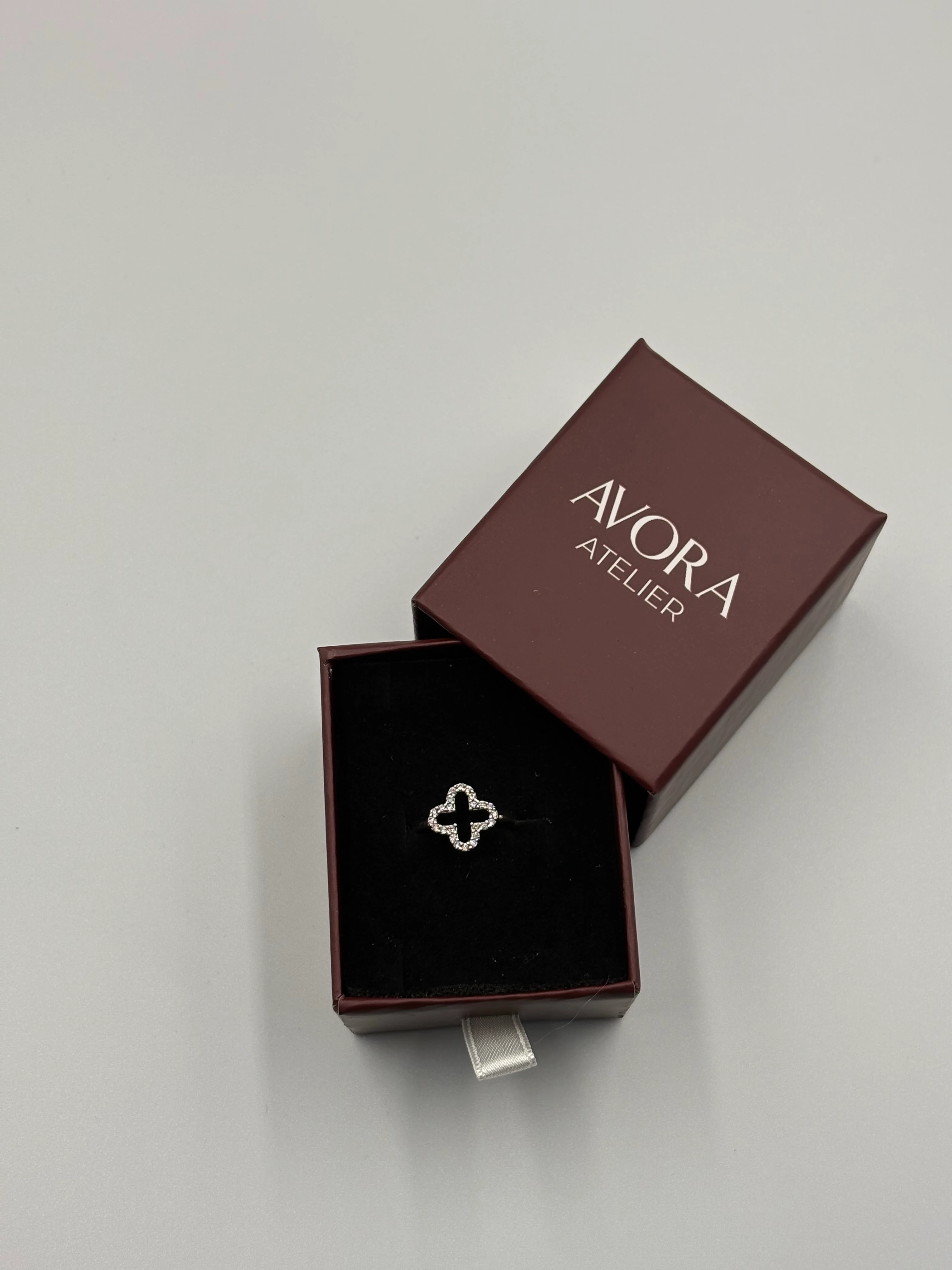  Yonca detaylı yüzük (GÜMÜŞ)