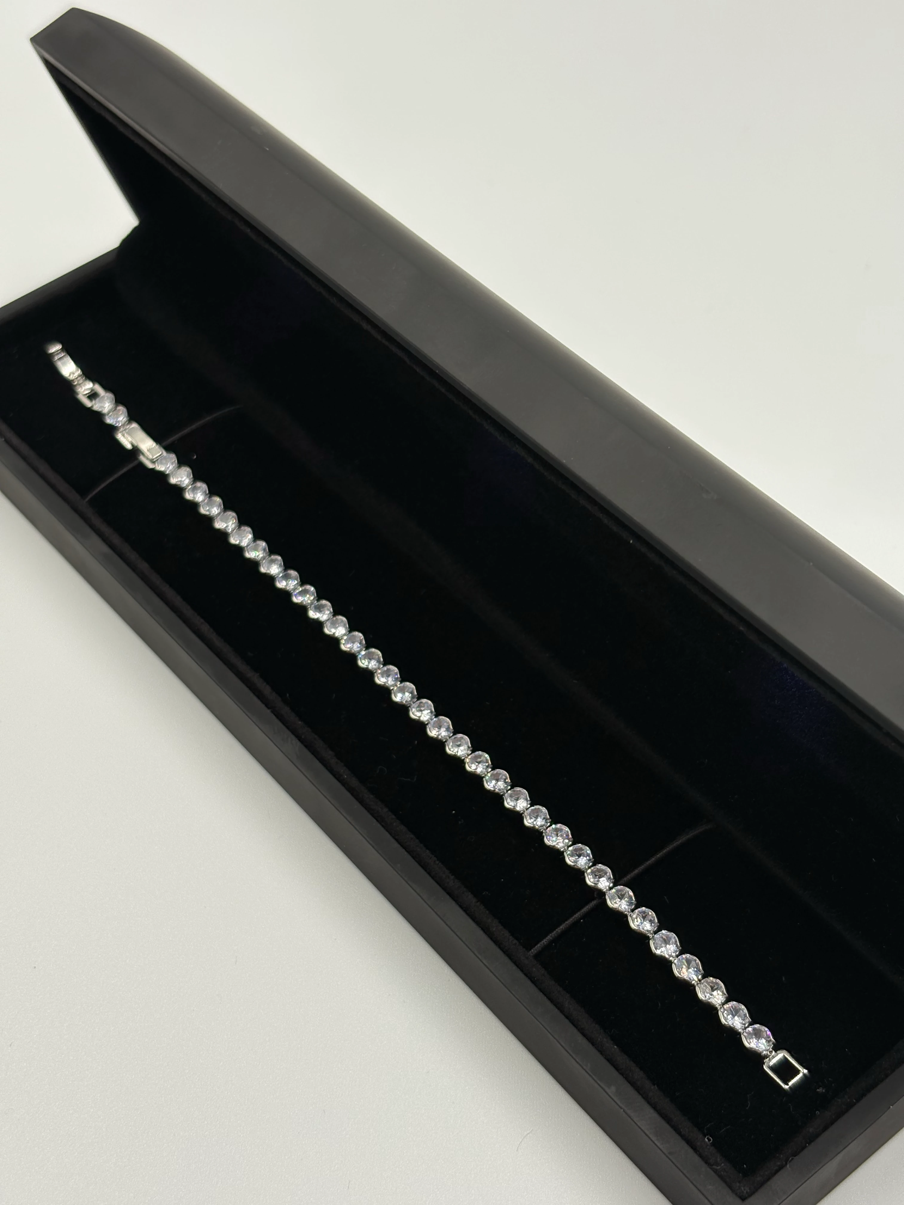 Round Su Yolu Bileklik