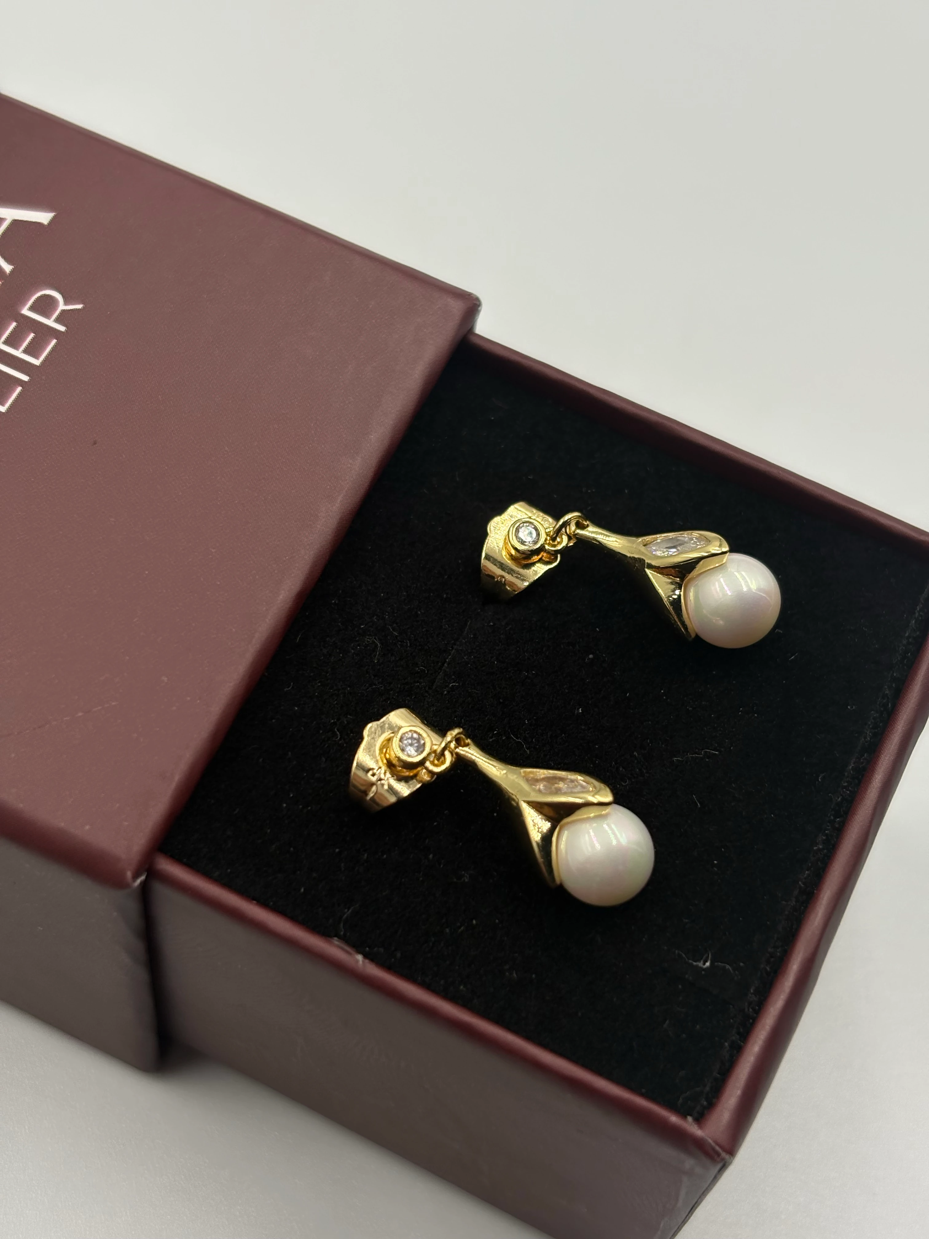 inci ışıltısı küpe 