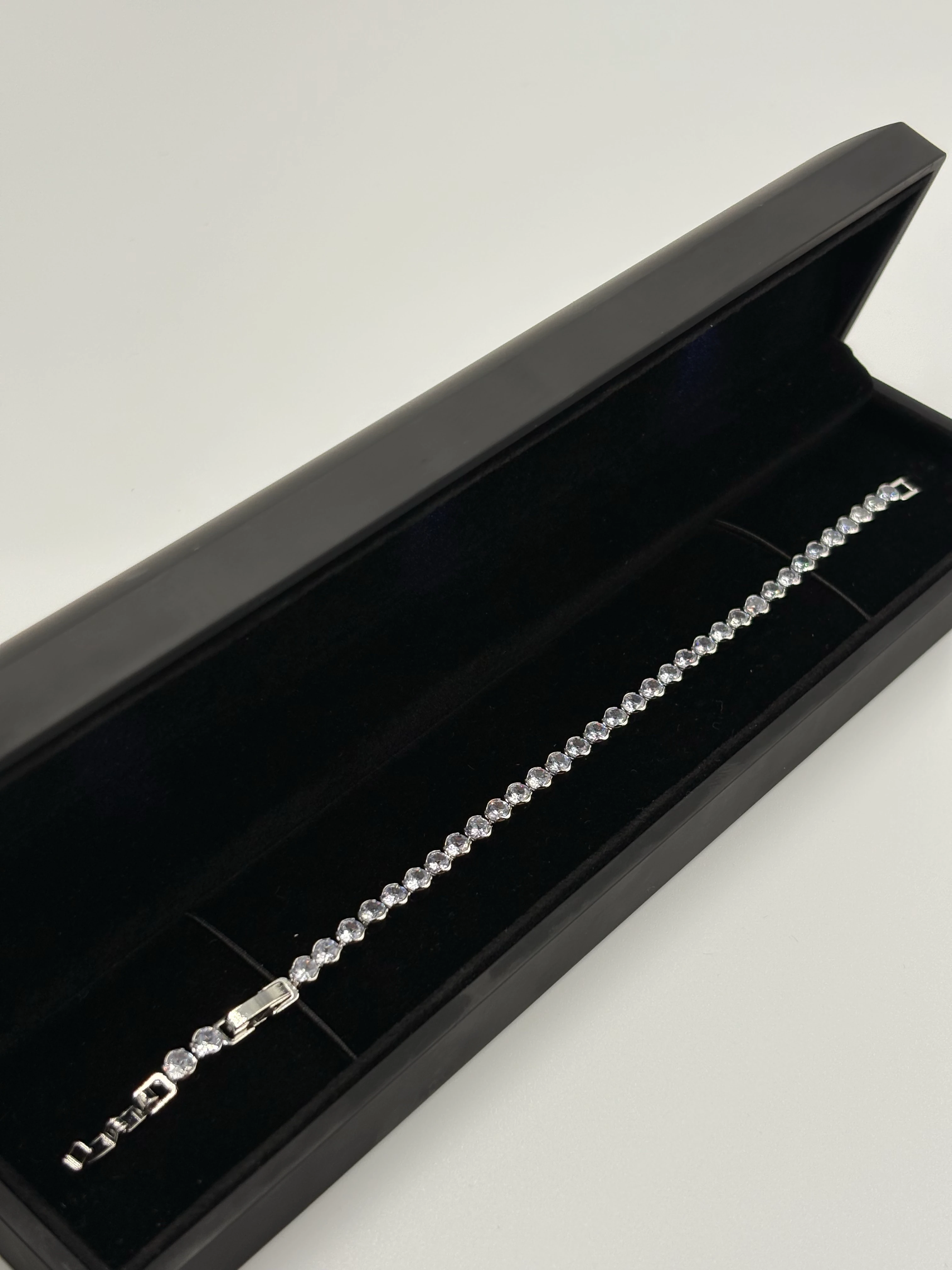 Round Su Yolu Bileklik